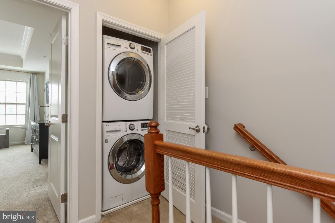 PARKSIDE - Residential