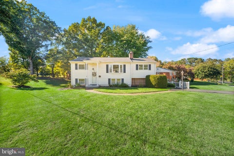 Photo of 8156 Claremont Street, MANASSAS, VA 20110 (MLS # VAPW2132804)