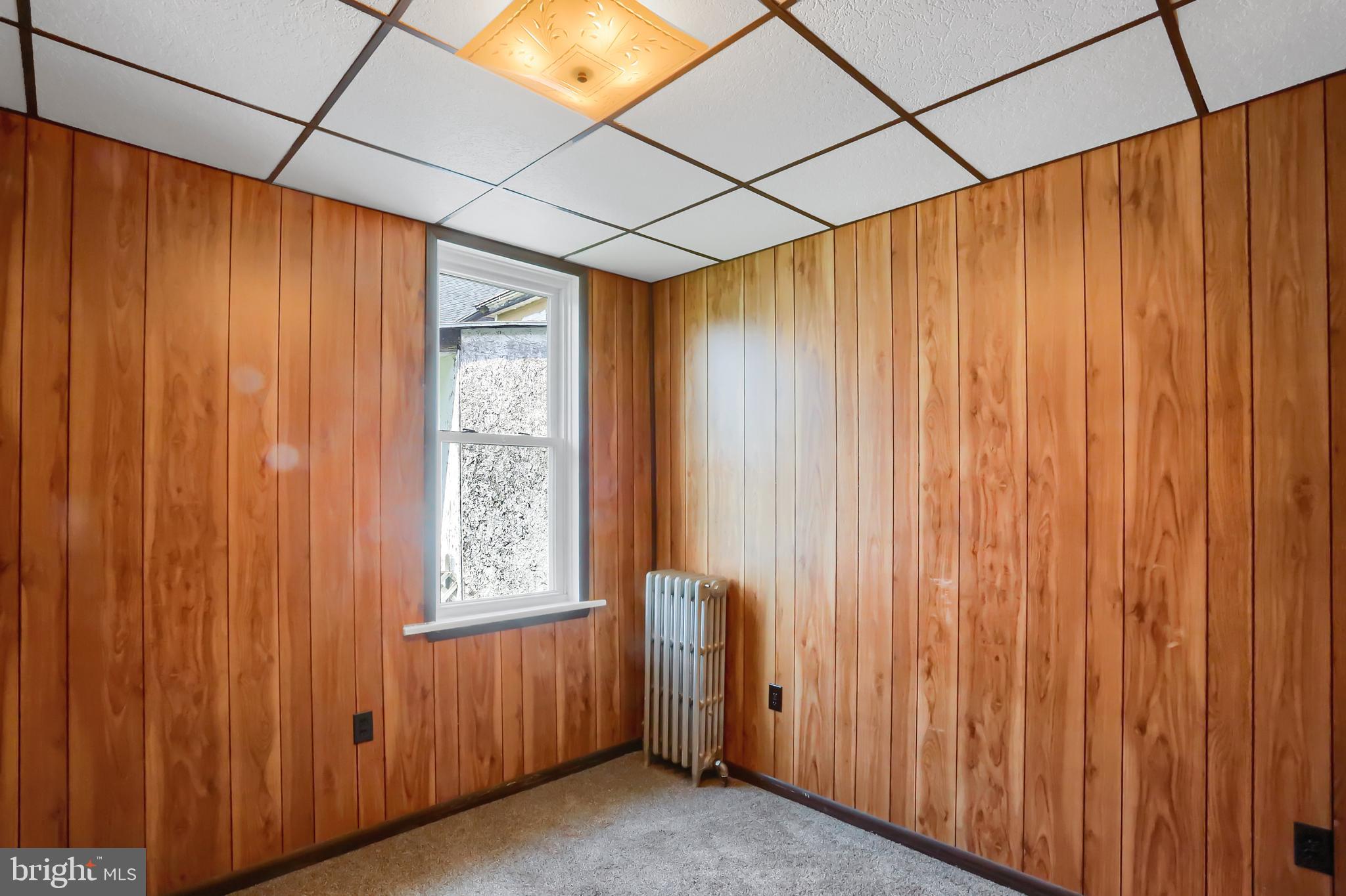 WILLIAMSTOWN - Residential