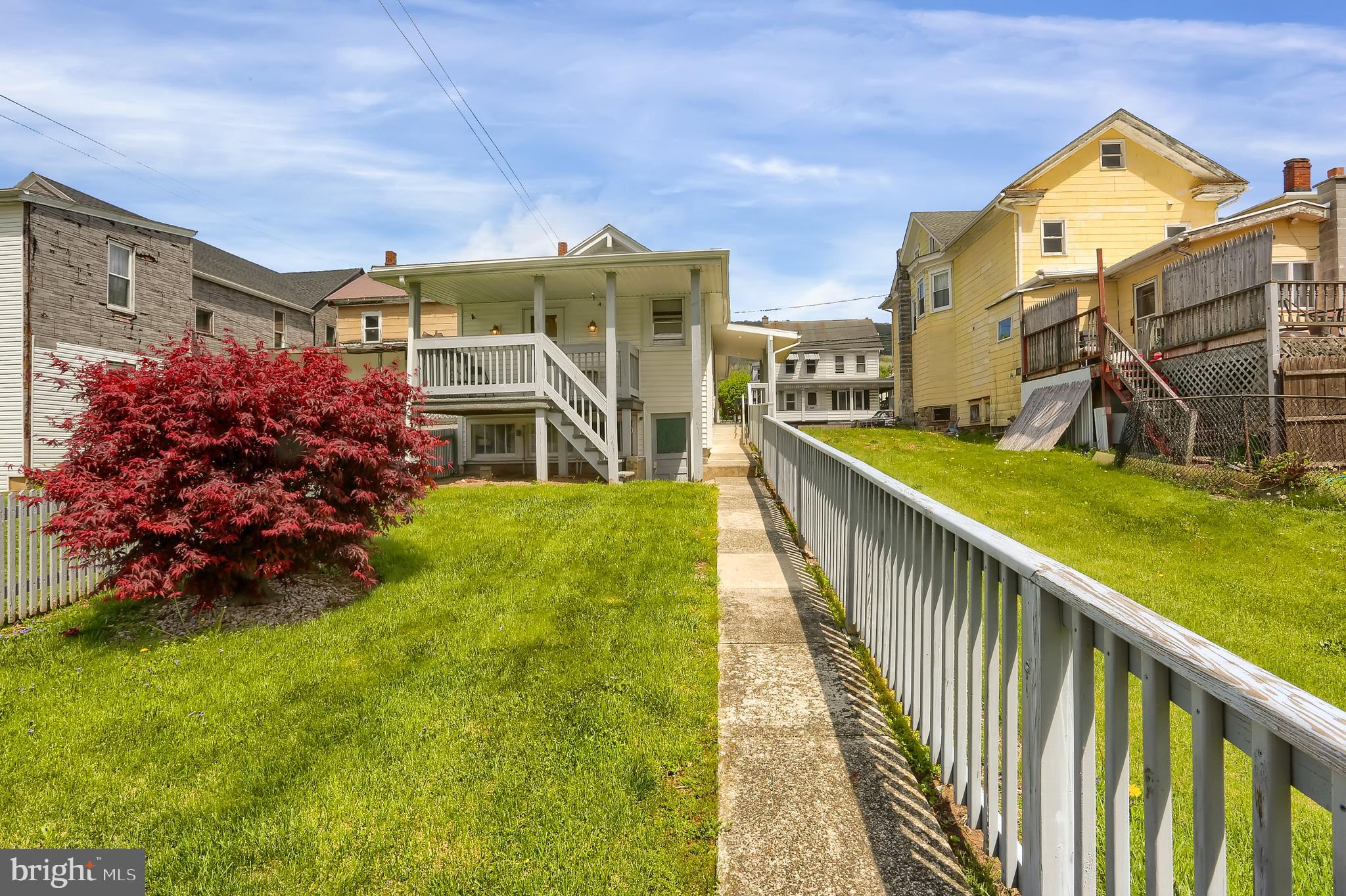 WILLIAMSTOWN - Residential