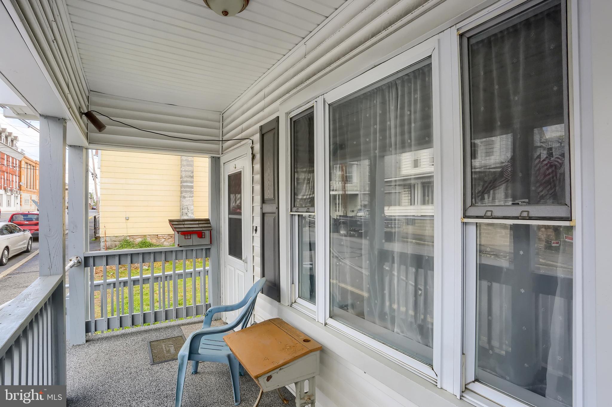 WILLIAMSTOWN - Residential