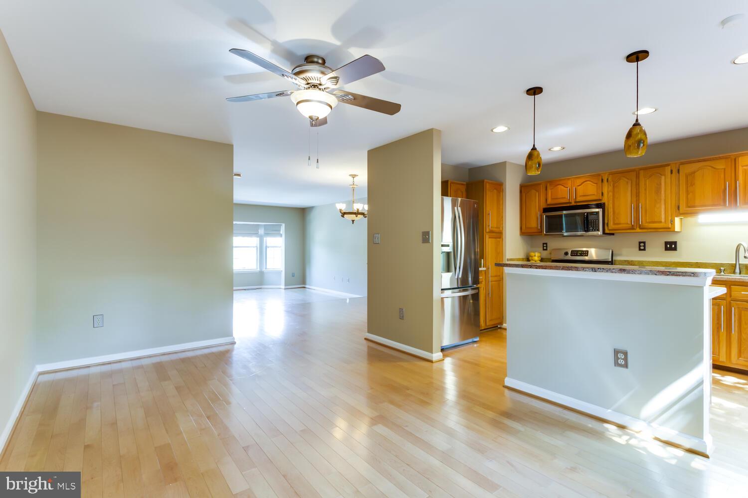 RIVER OAKS - Residential