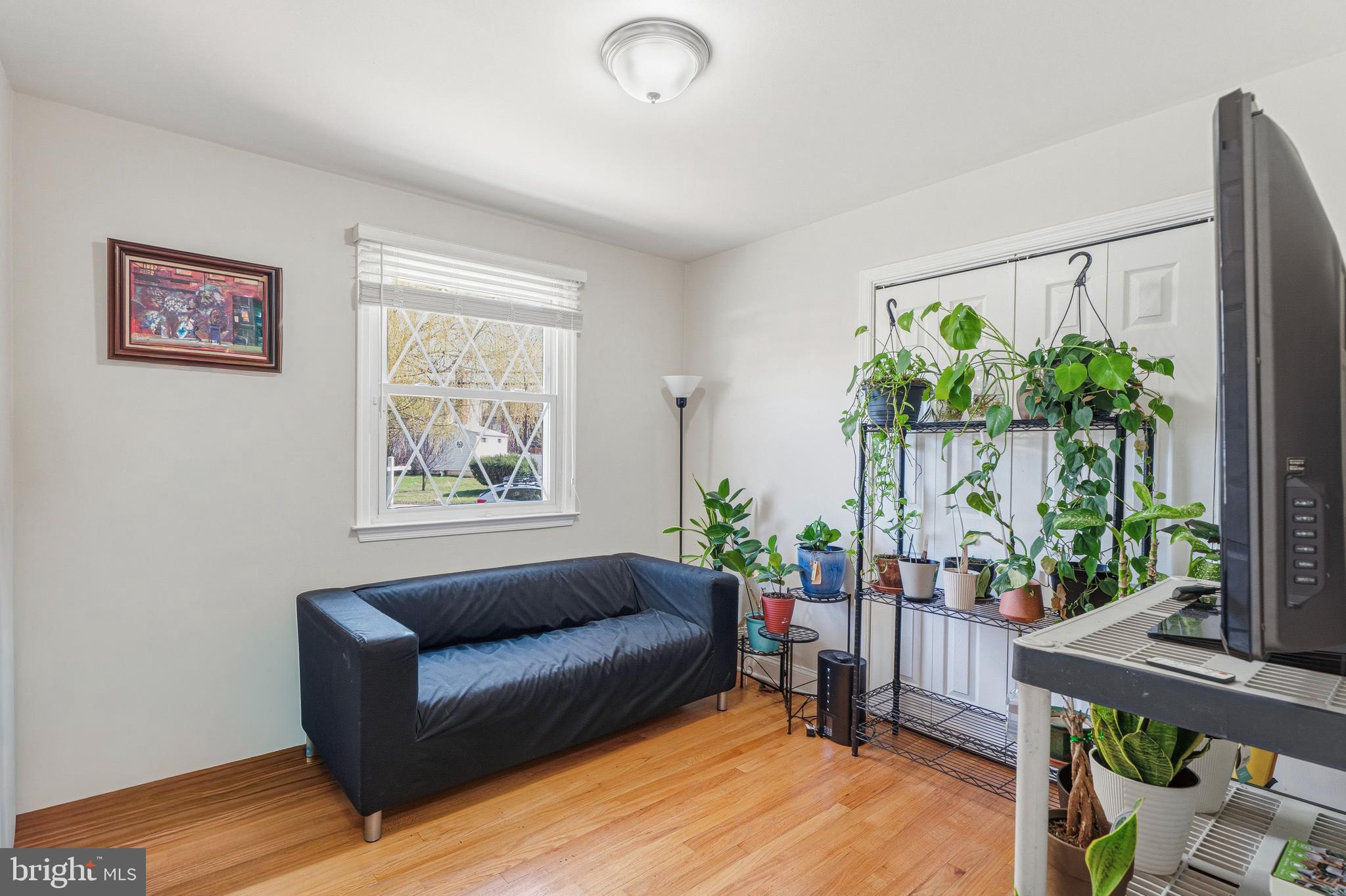 MAYFIELD - Residential