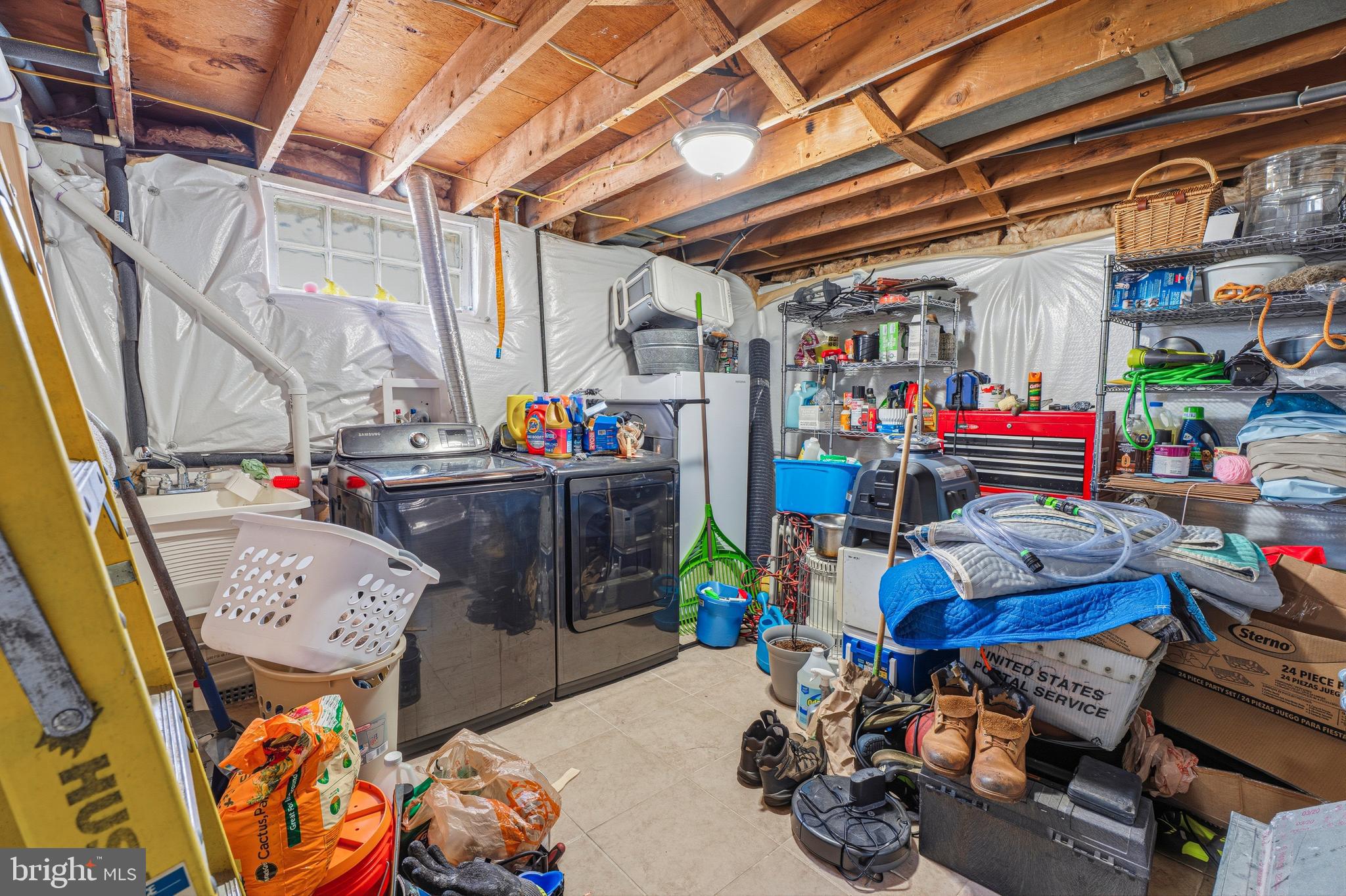 MAYFIELD - Residential