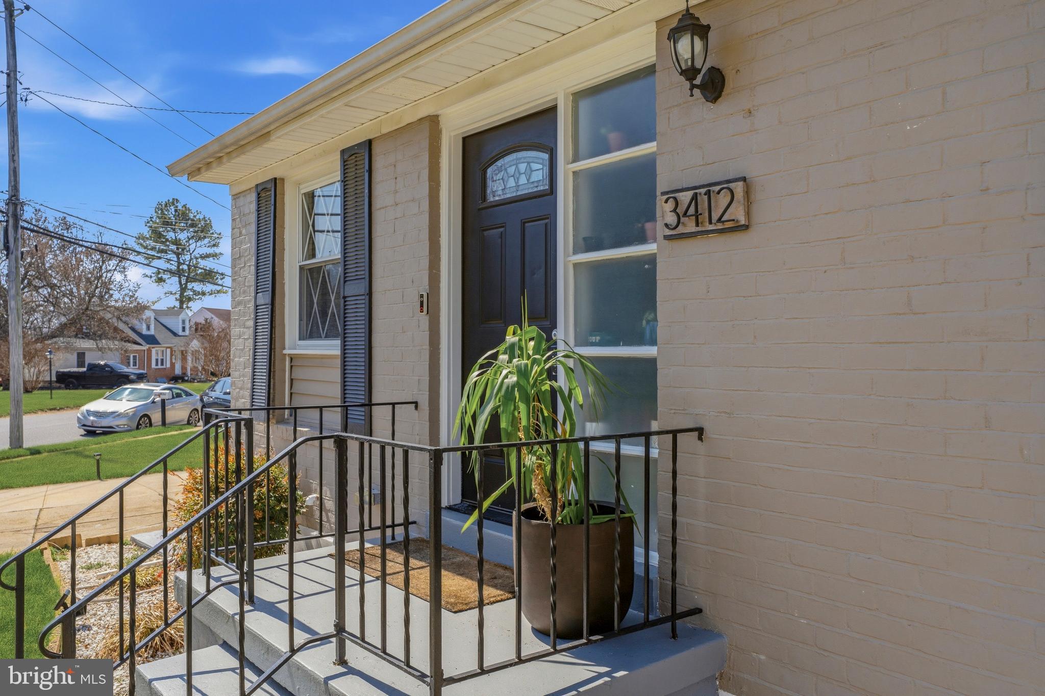 MAYFIELD - Residential