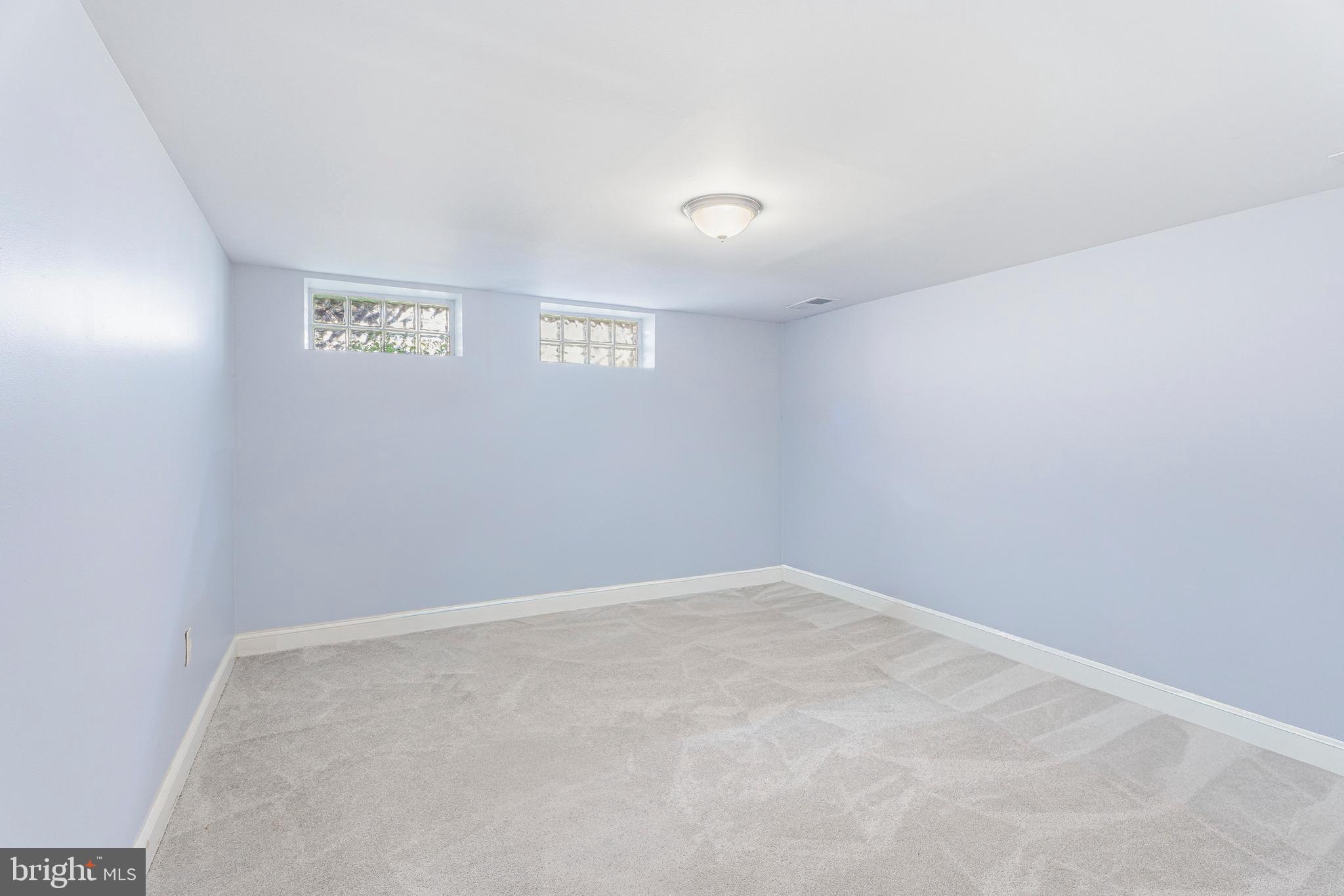 MAYFIELD - Residential