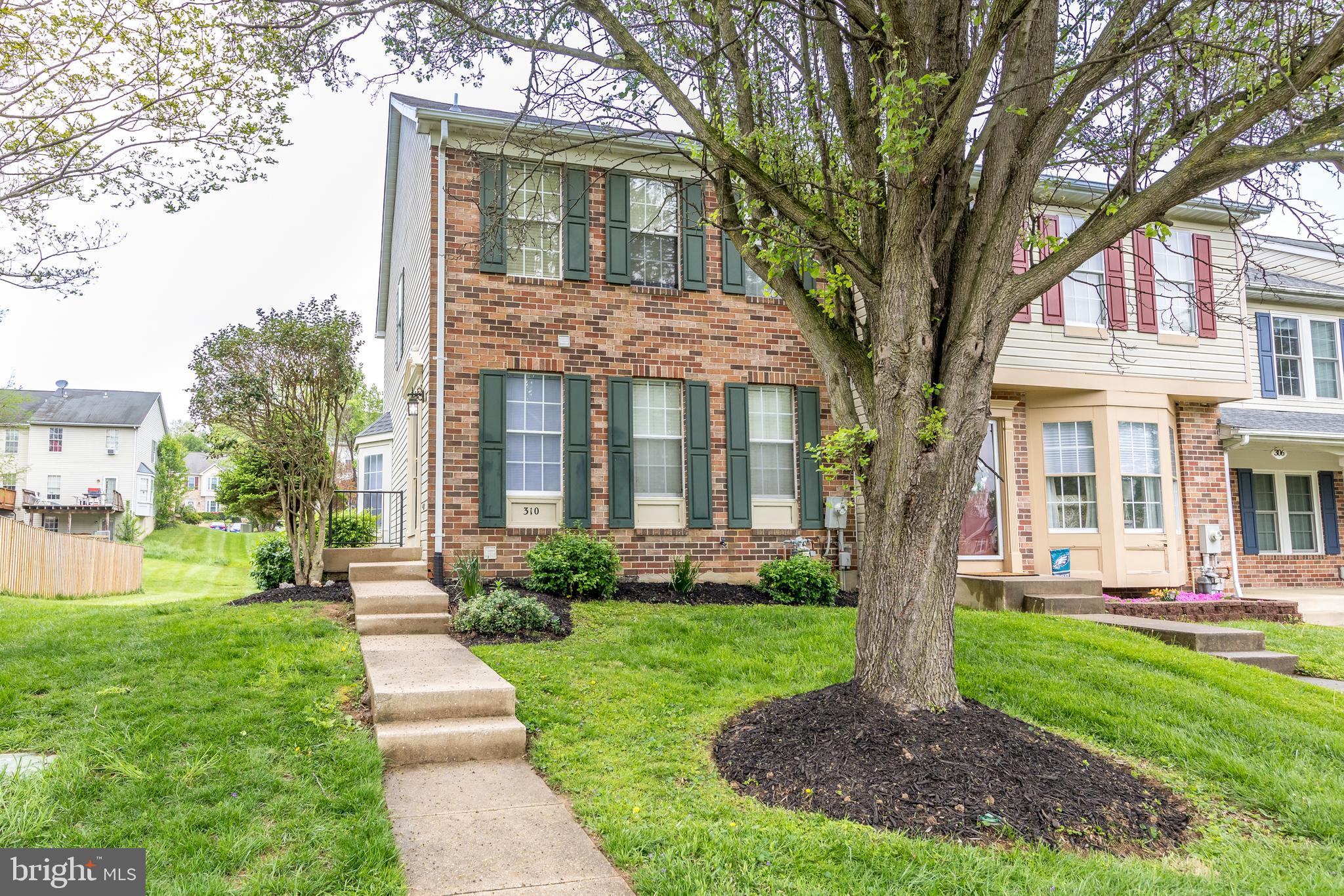 COUNTRY WALK - Residential Lease