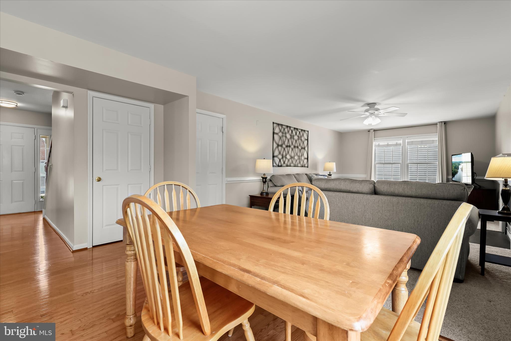 HAWK RIDGE FARM - Residential