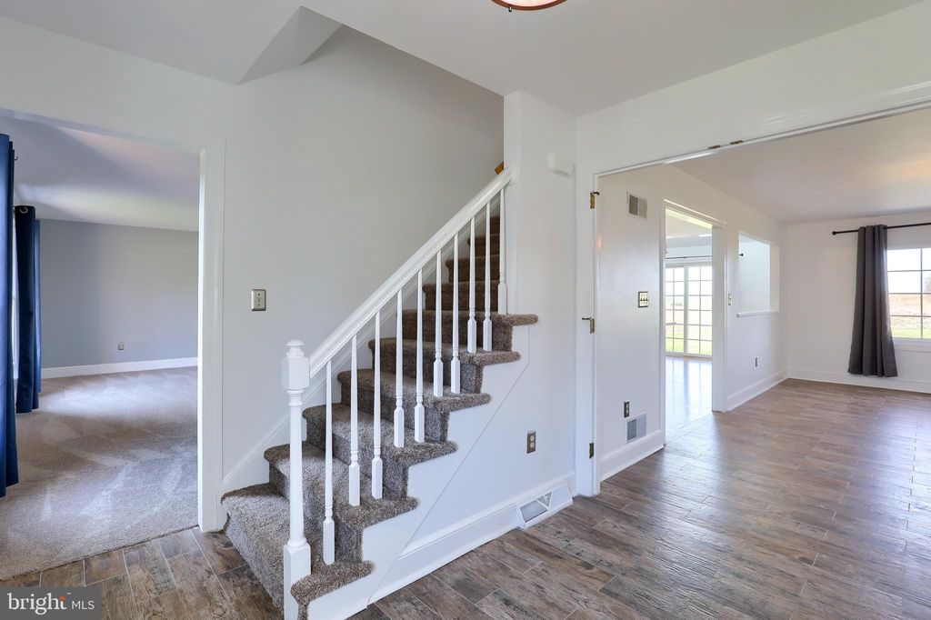 Photo of 186 NORTHRIDGE DR, LANDISVILLE, PA 17538 (MLS # PALA2028706)