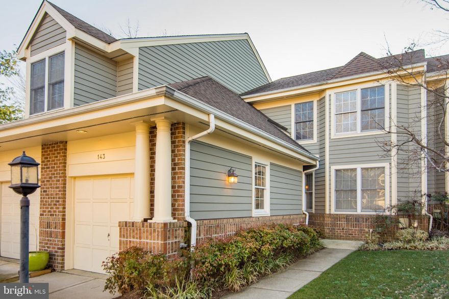 Beautiful, well maintained townhouse in highly desired Riva Trace. Total kitchen renovation in 2015, all appliances have been updated in last 4 years, custom cabinets in family room as of 2016, perfect for your home office! Gleaming hardwood floors throughout the top 2 levels and vinyl flooring in basement. Water oriented community! Settlement contingent upon seller finding home of their choice.