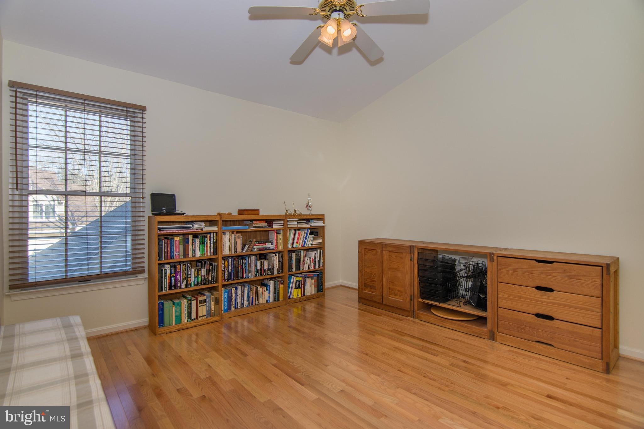 RIVA TRACE - Residential