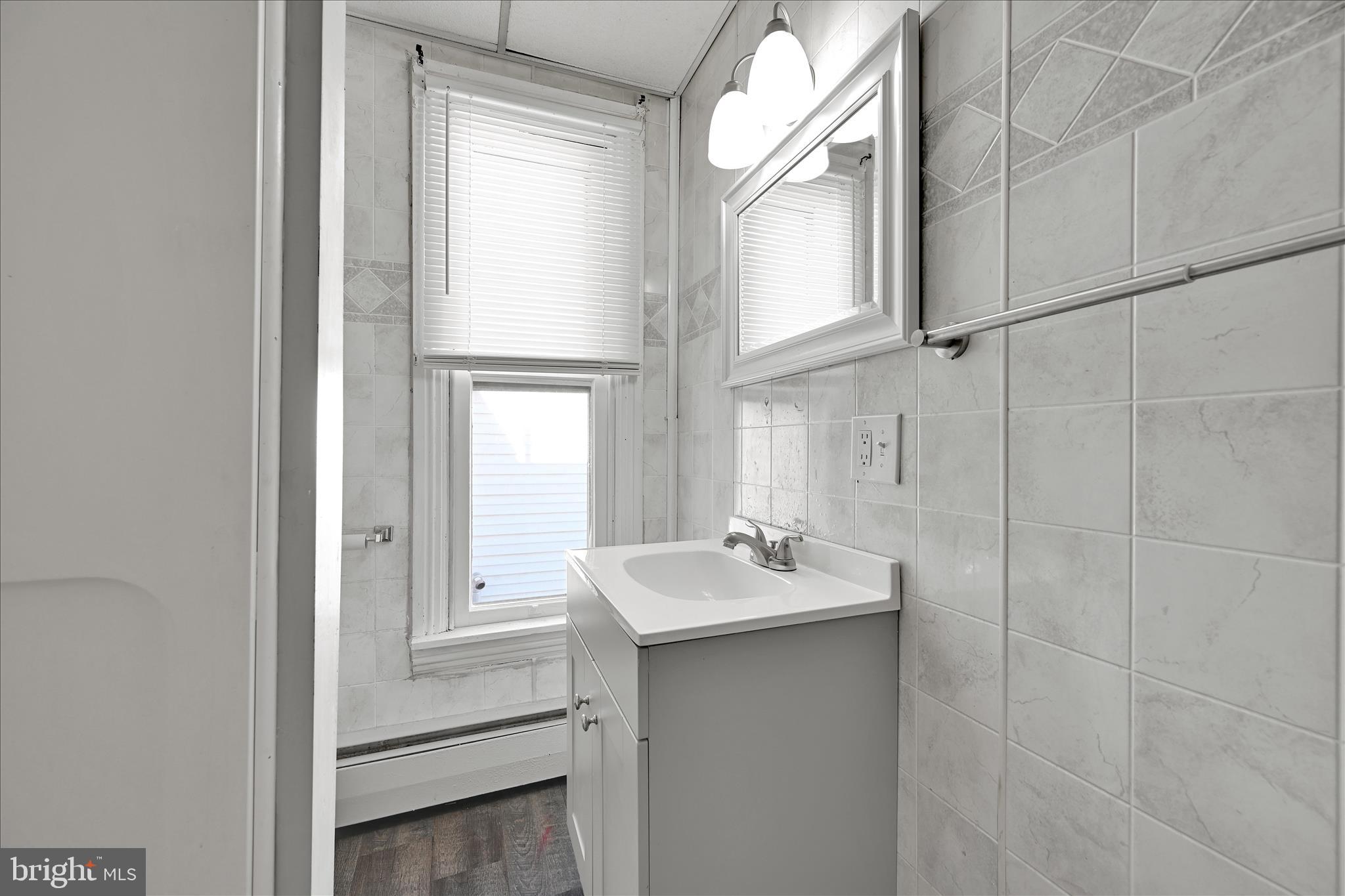 PINE GROVE - Residential