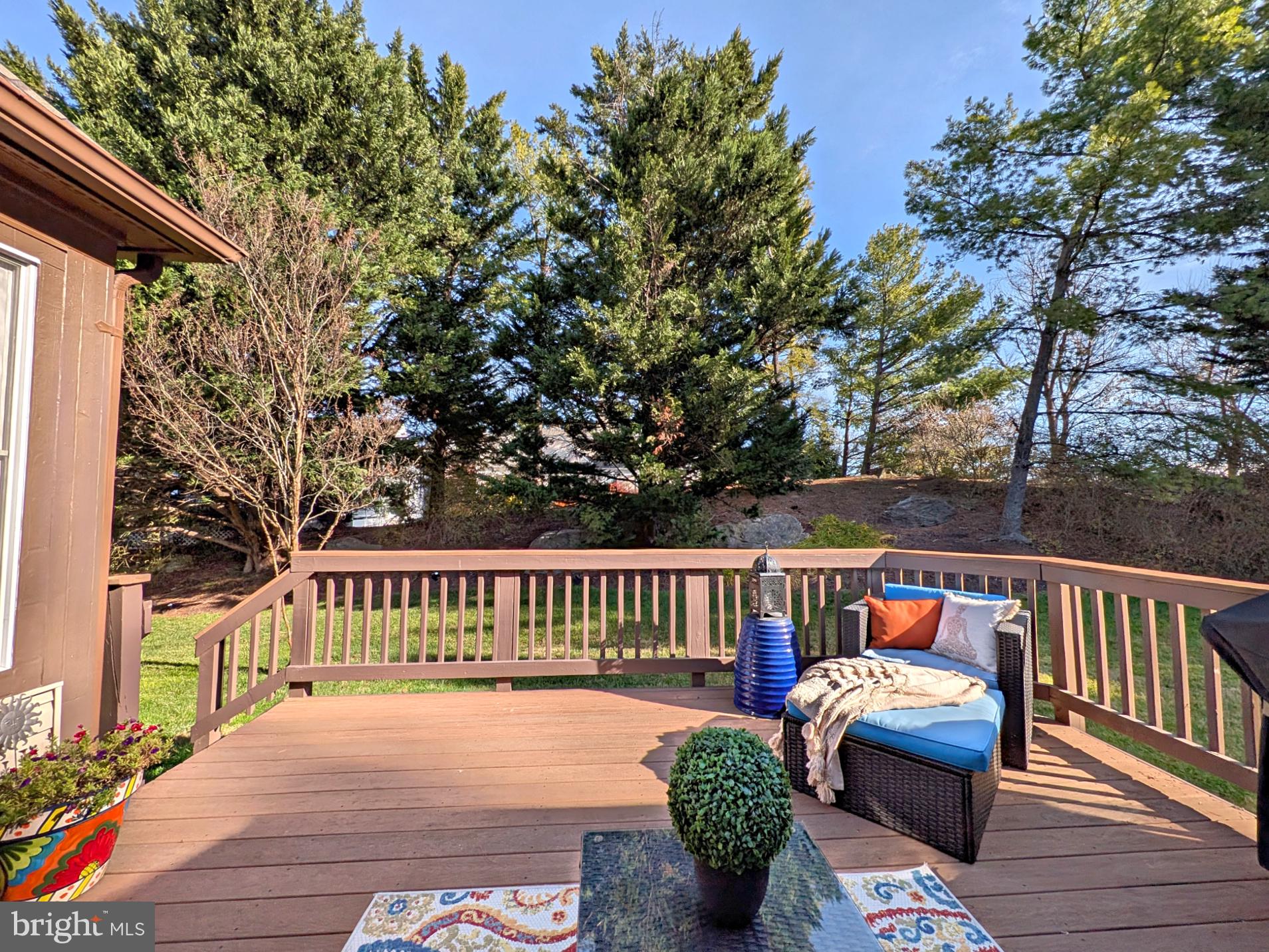 WORMANS MILL - Residential