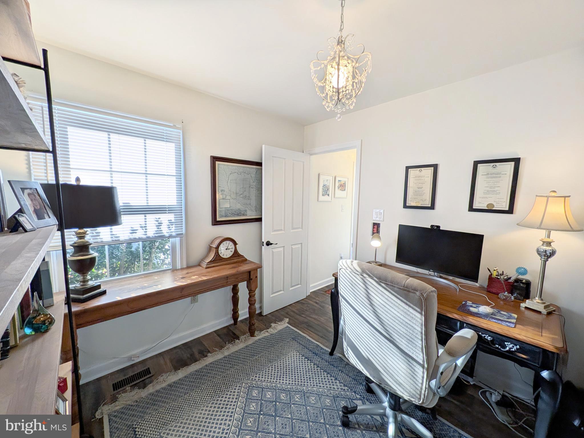 WORMANS MILL - Residential