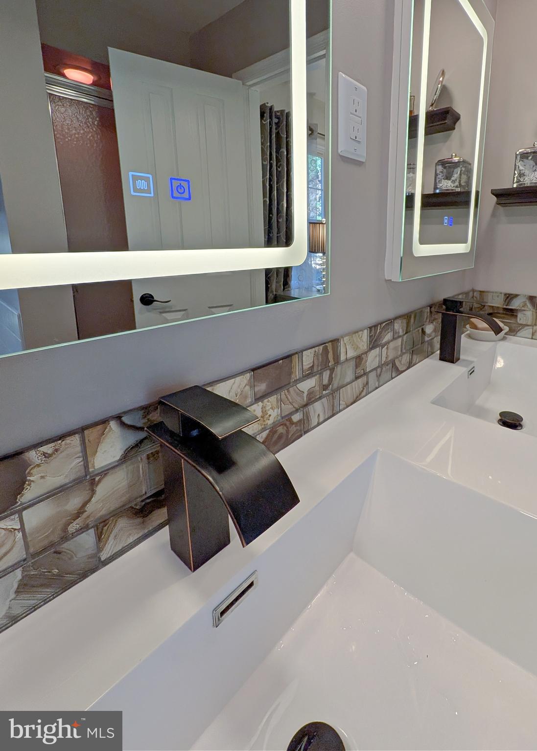 WORMANS MILL - Residential