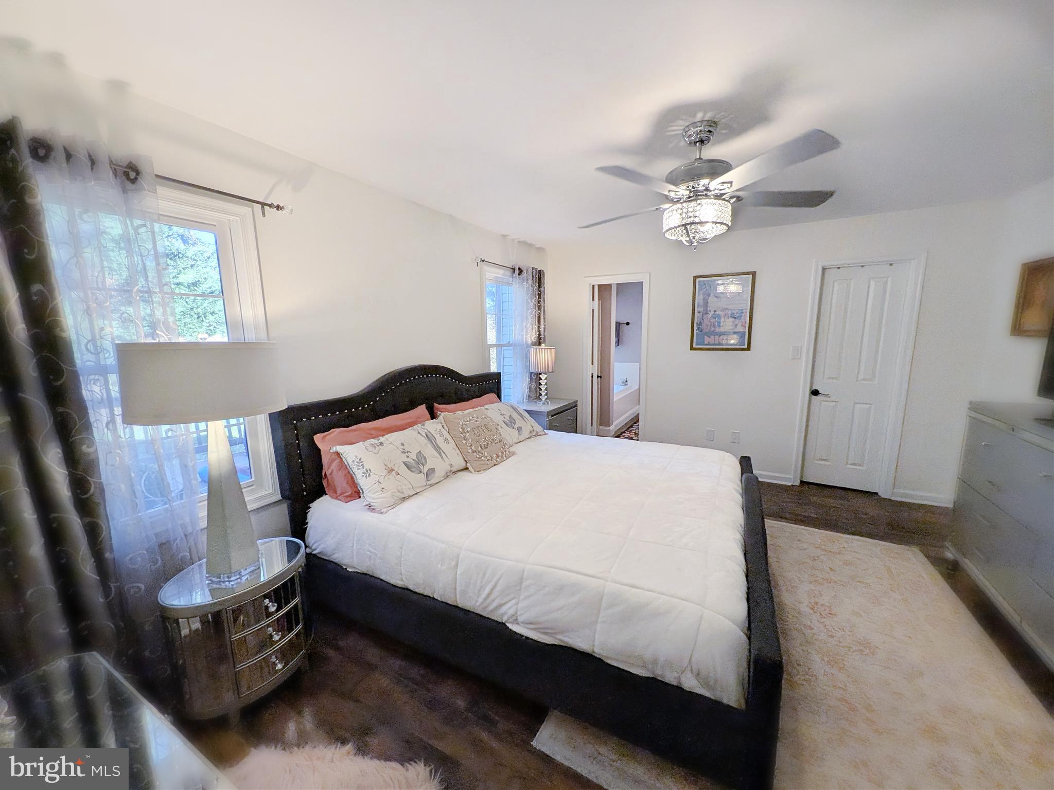 WORMANS MILL - Residential