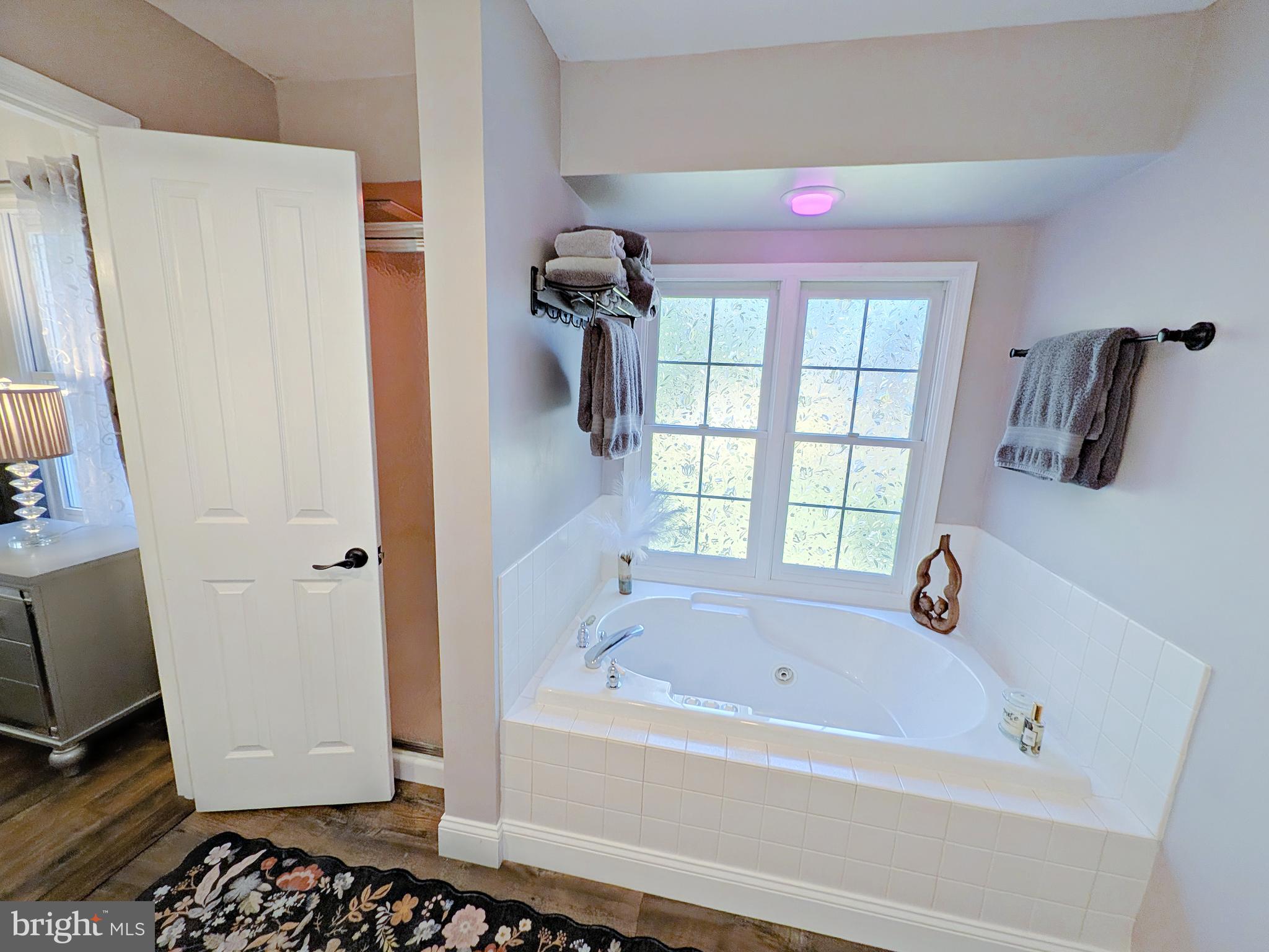 WORMANS MILL - Residential