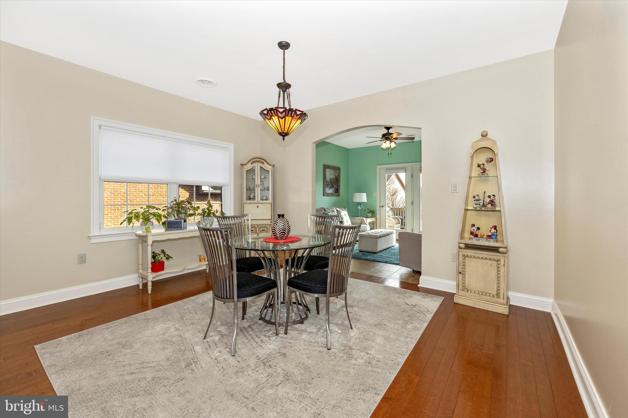 EMERALD POINTE - Residential