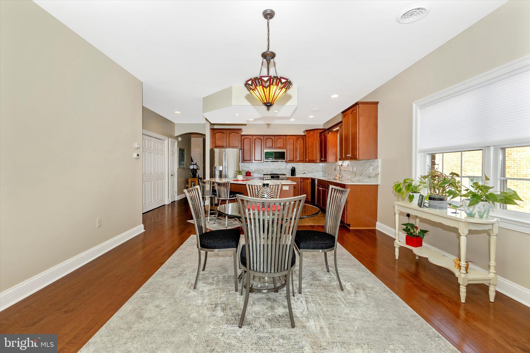 EMERALD POINTE - Residential