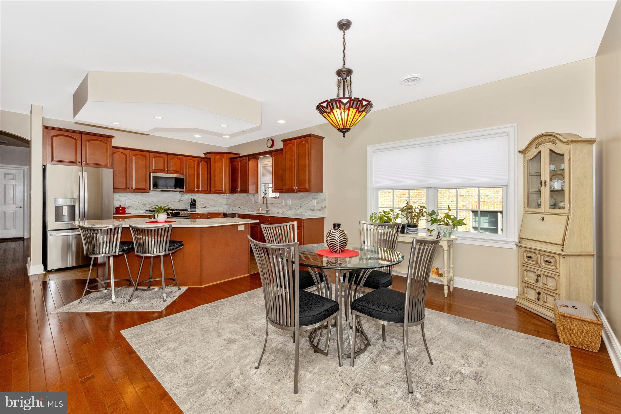 EMERALD POINTE - Residential