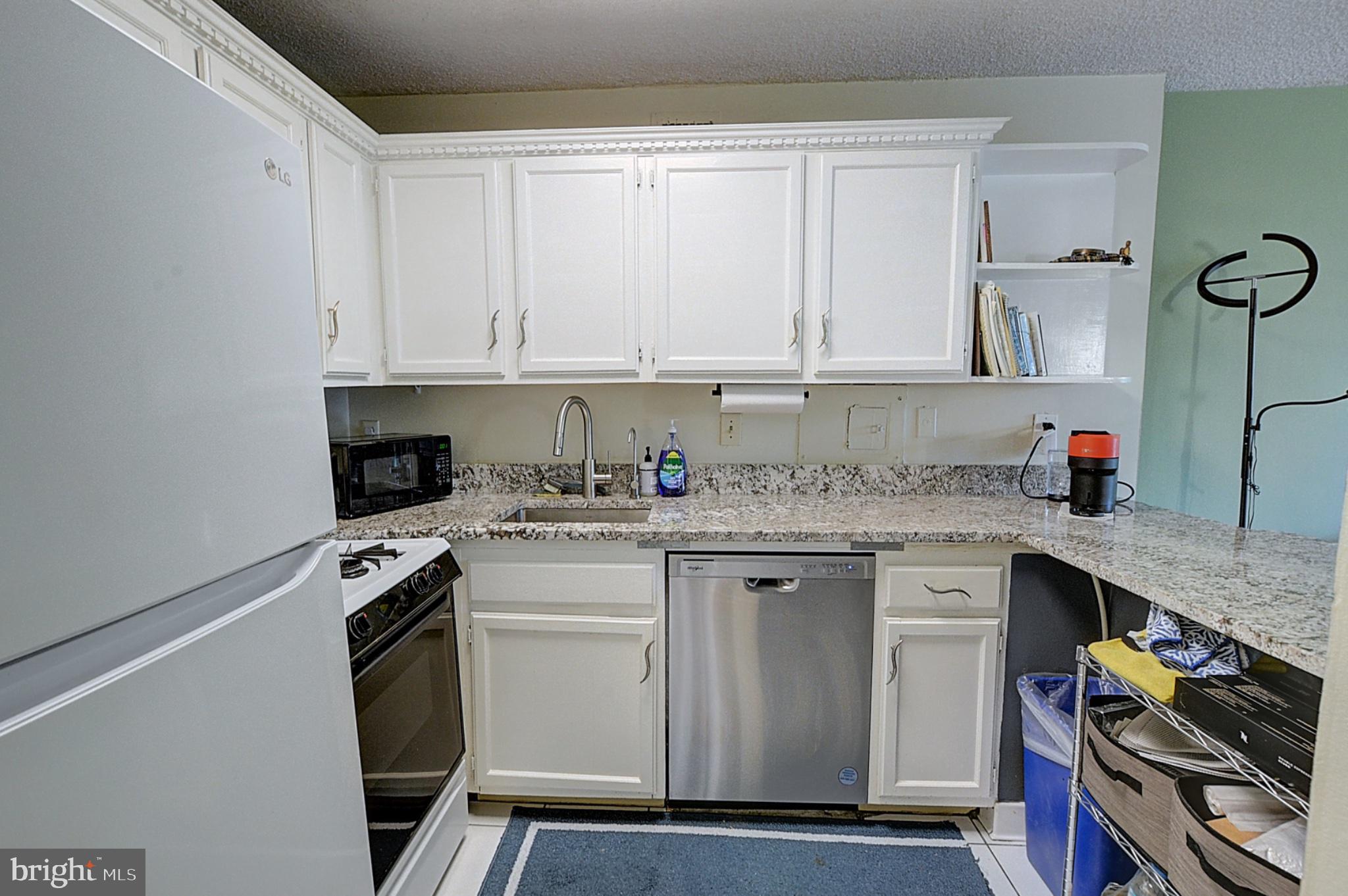 5225 POOKS HILL ROAD 506N