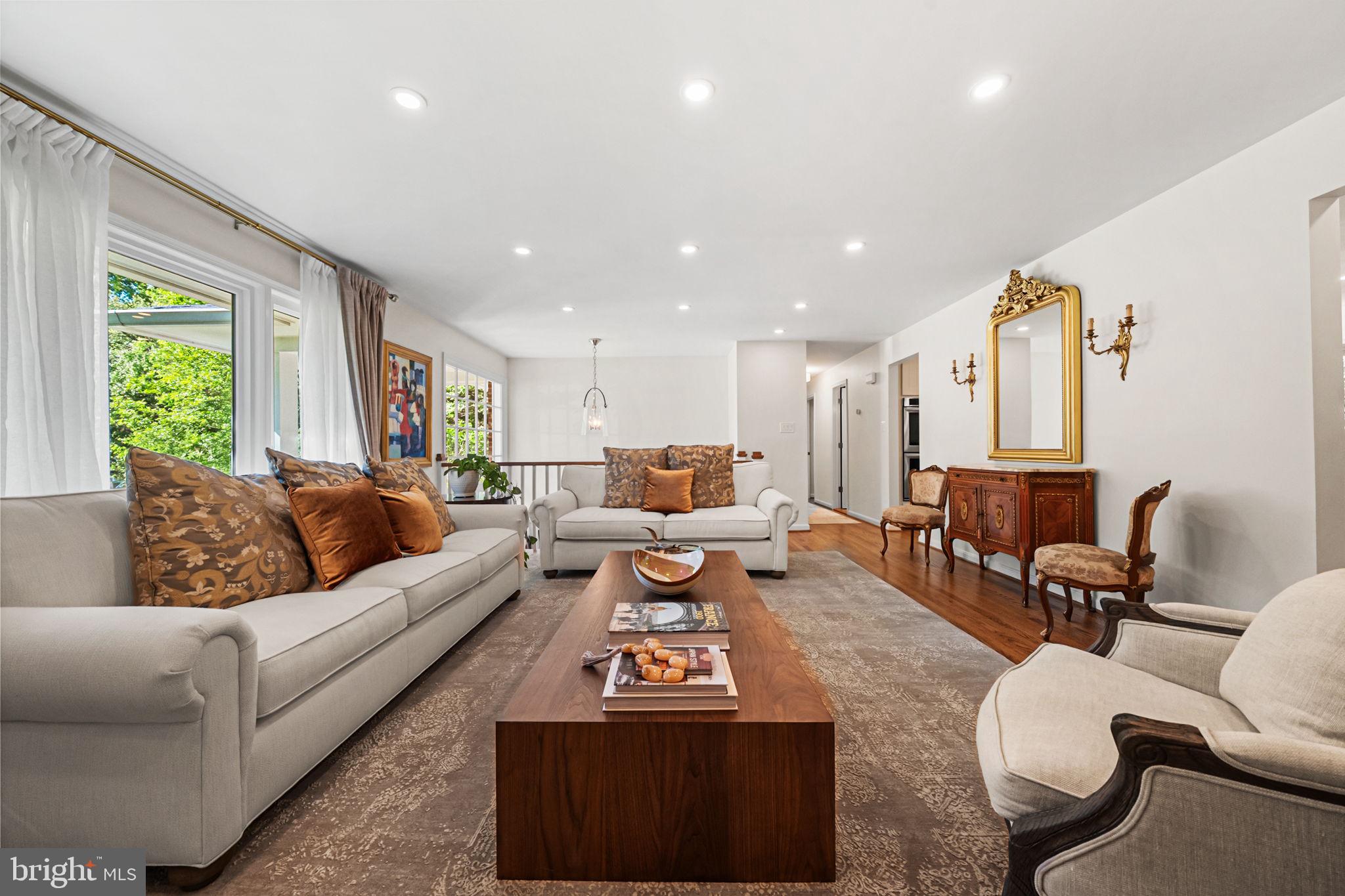 DONALDSON RUN - Residential