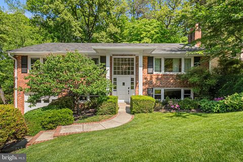 Photo of 3844 26th Street N, ARLINGTON, VA 22207 (MLS # VAAR2072468)