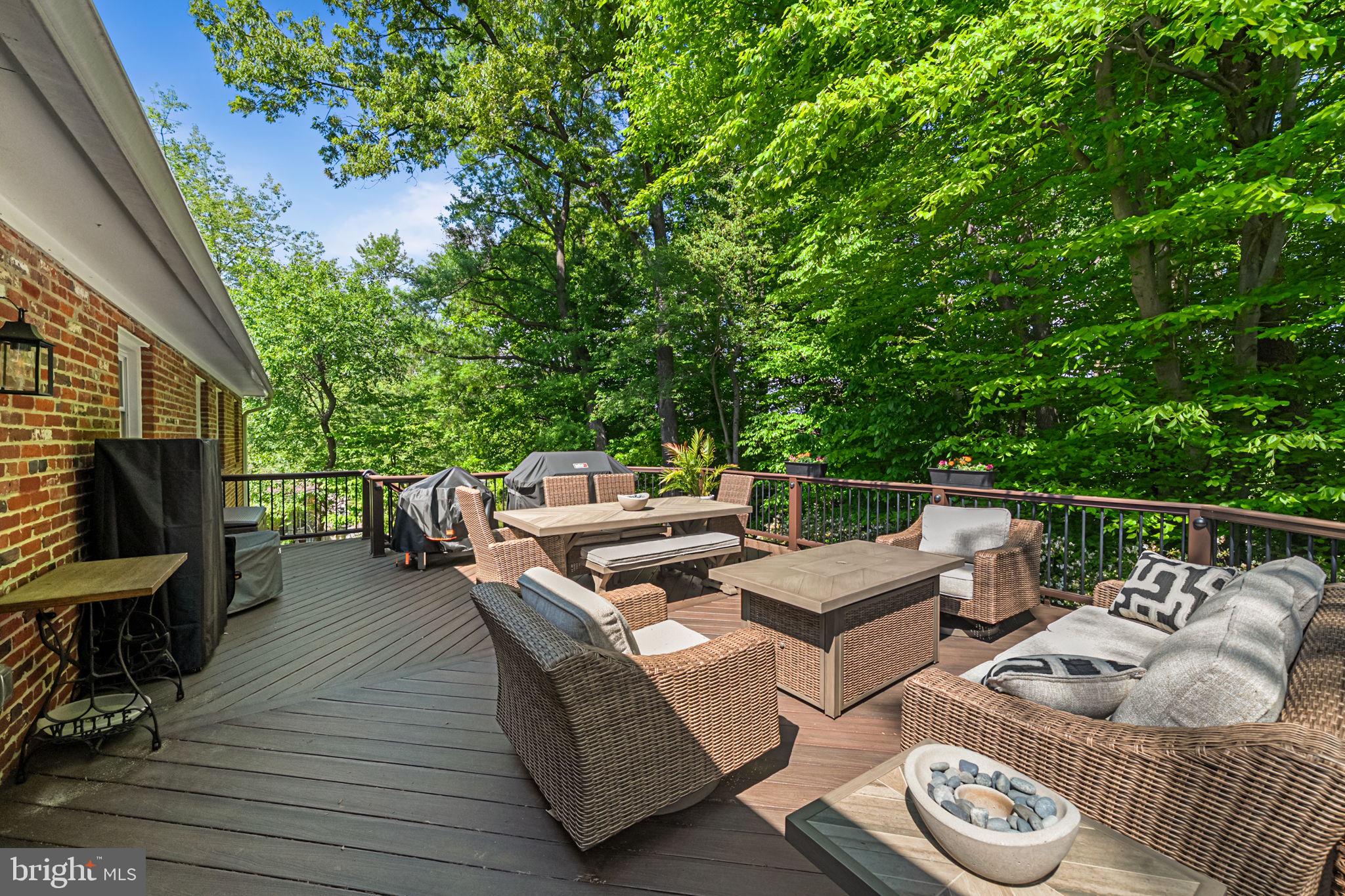 DONALDSON RUN - Residential