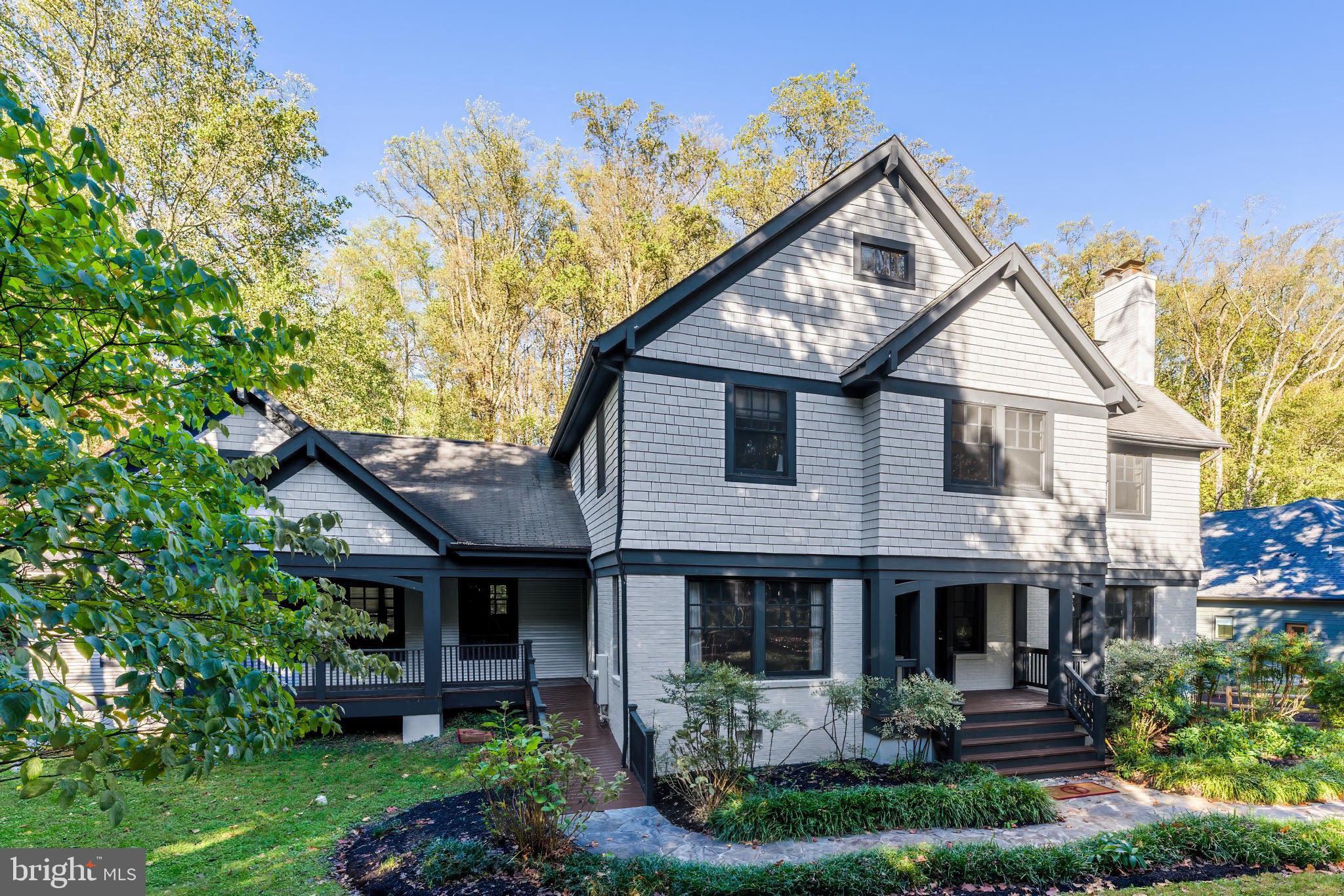 2028 FRANKLIN AVENUE