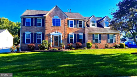 MLS: MDCH2056020