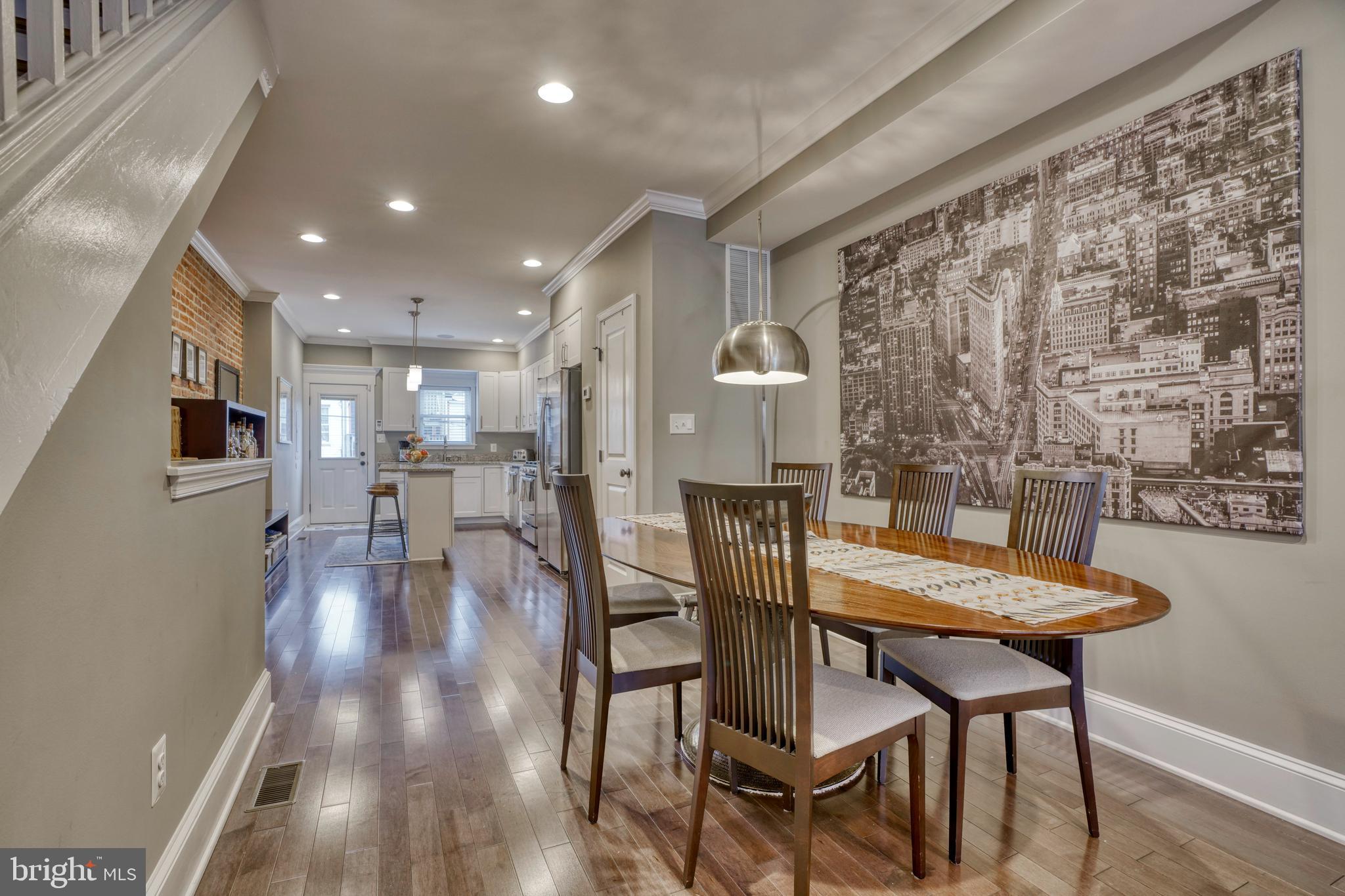 HIGHLANDTOWN - Residential