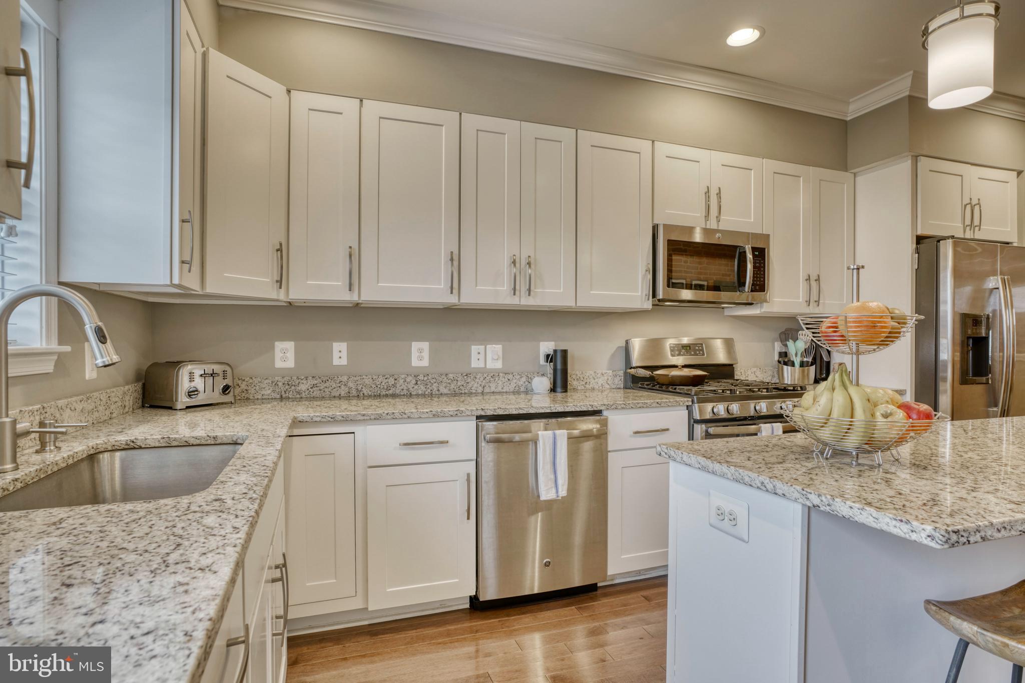 HIGHLANDTOWN - Residential