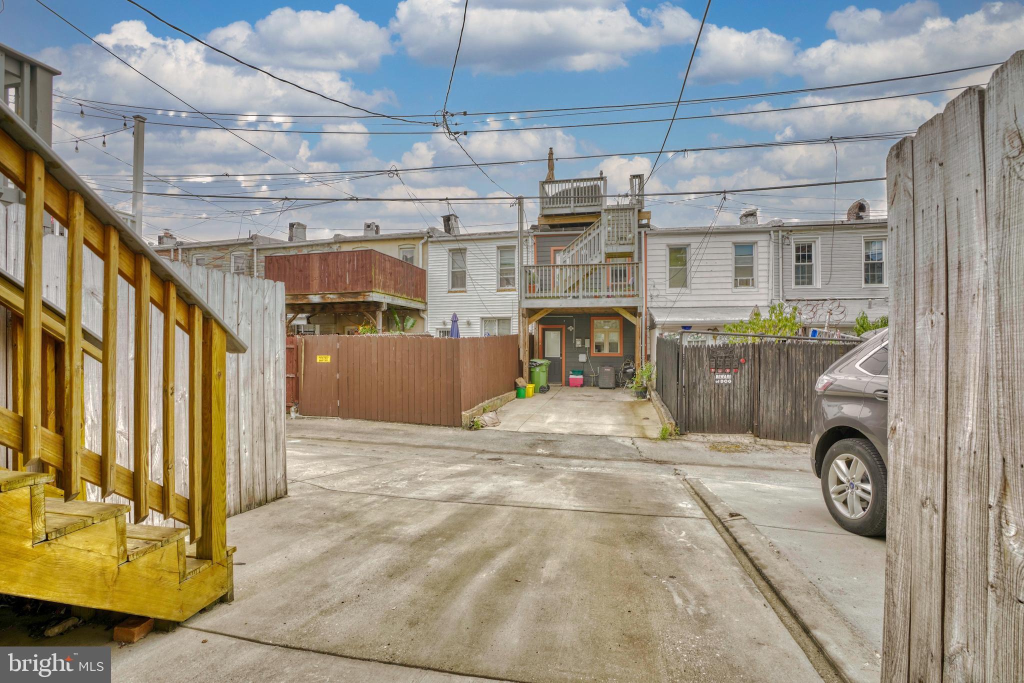 HIGHLANDTOWN - Residential