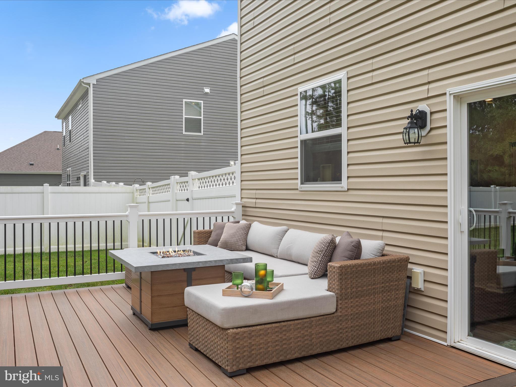 SASSAFRAS MEADOWS - Residential