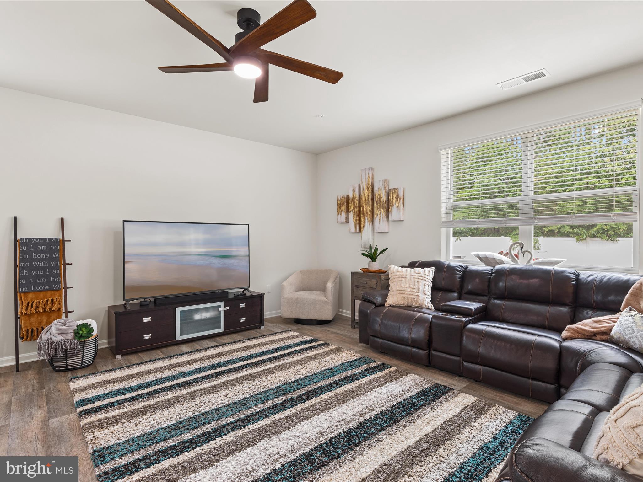 SASSAFRAS MEADOWS - Residential