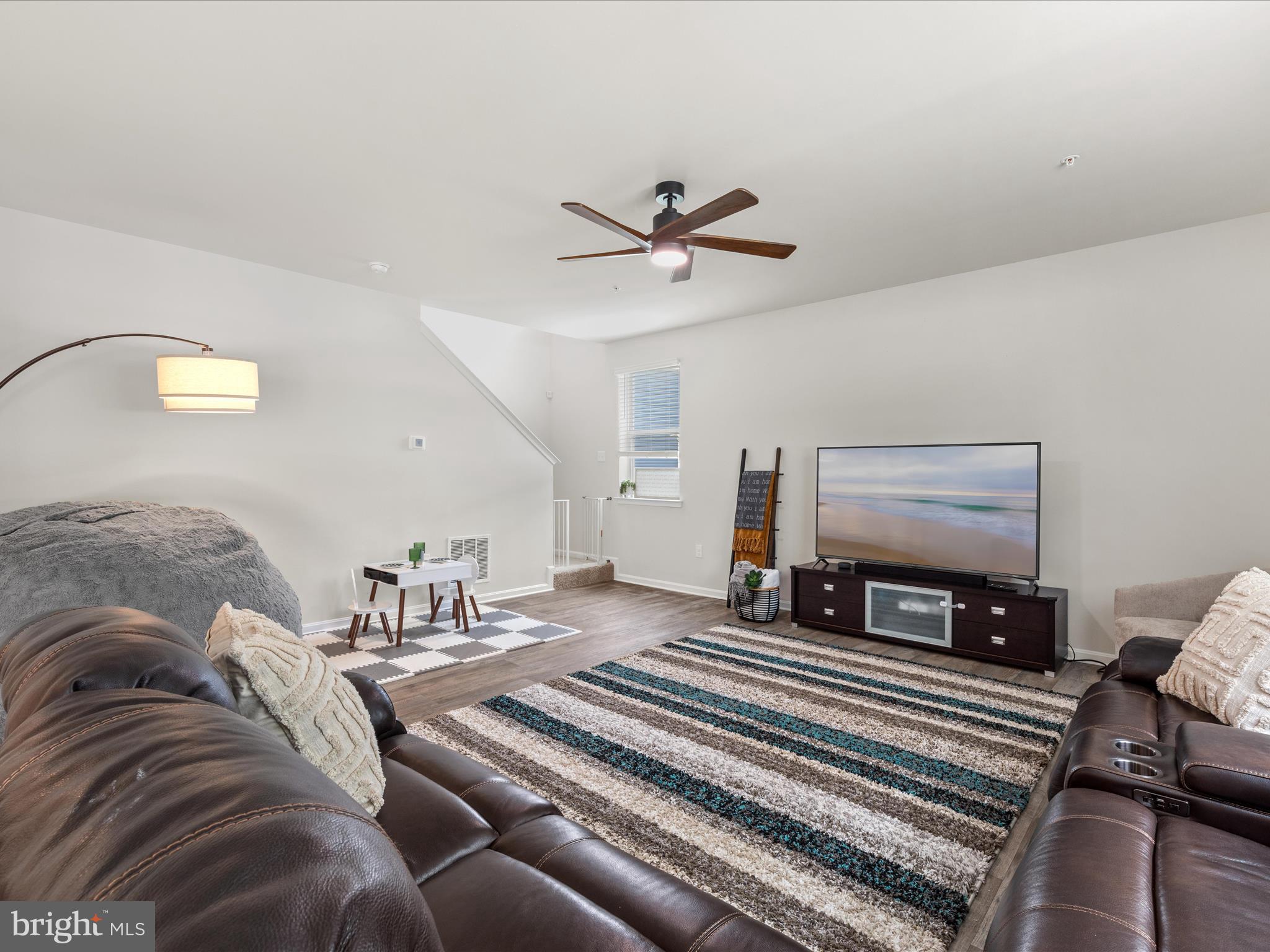 SASSAFRAS MEADOWS - Residential