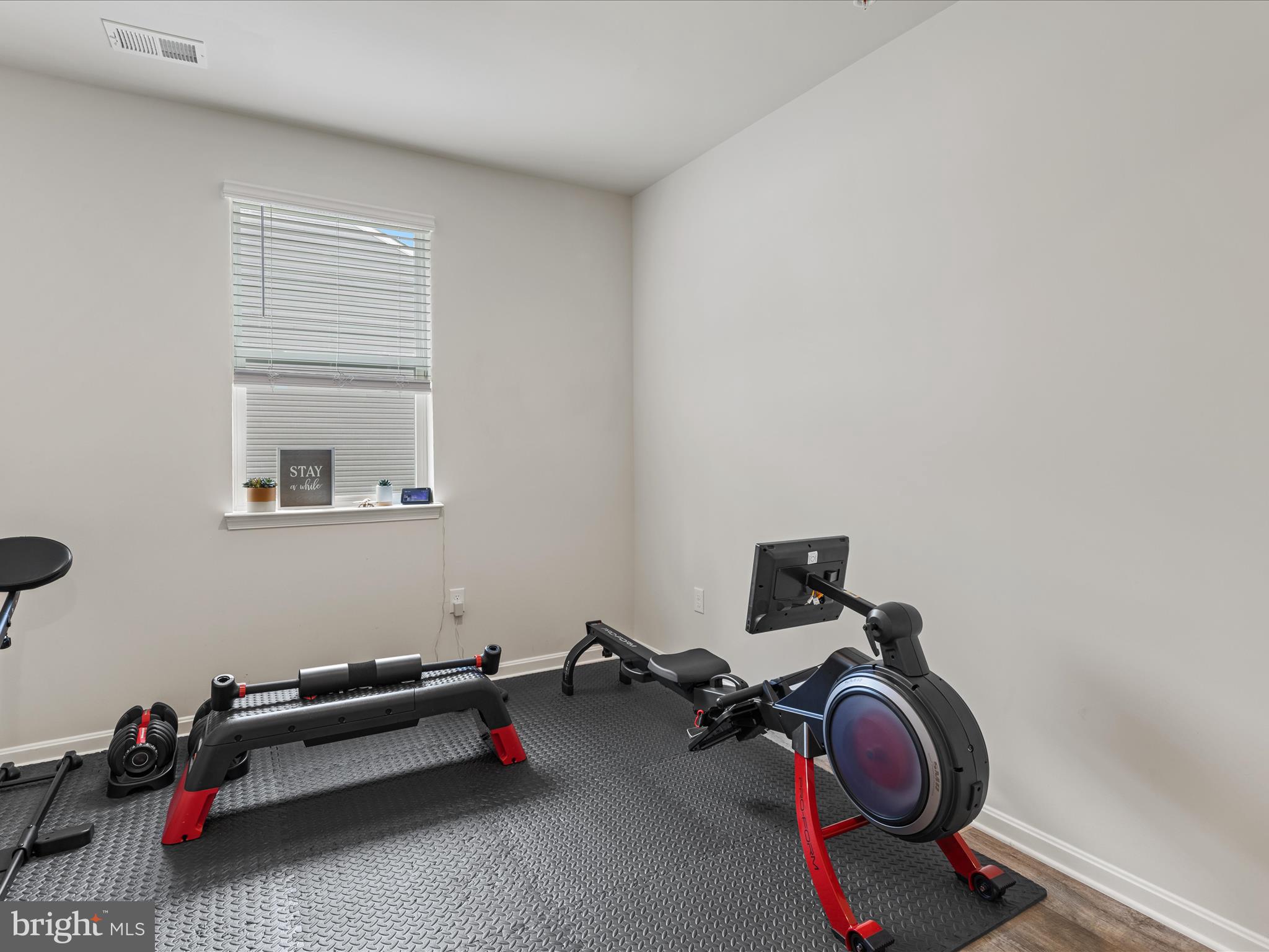 SASSAFRAS MEADOWS - Residential