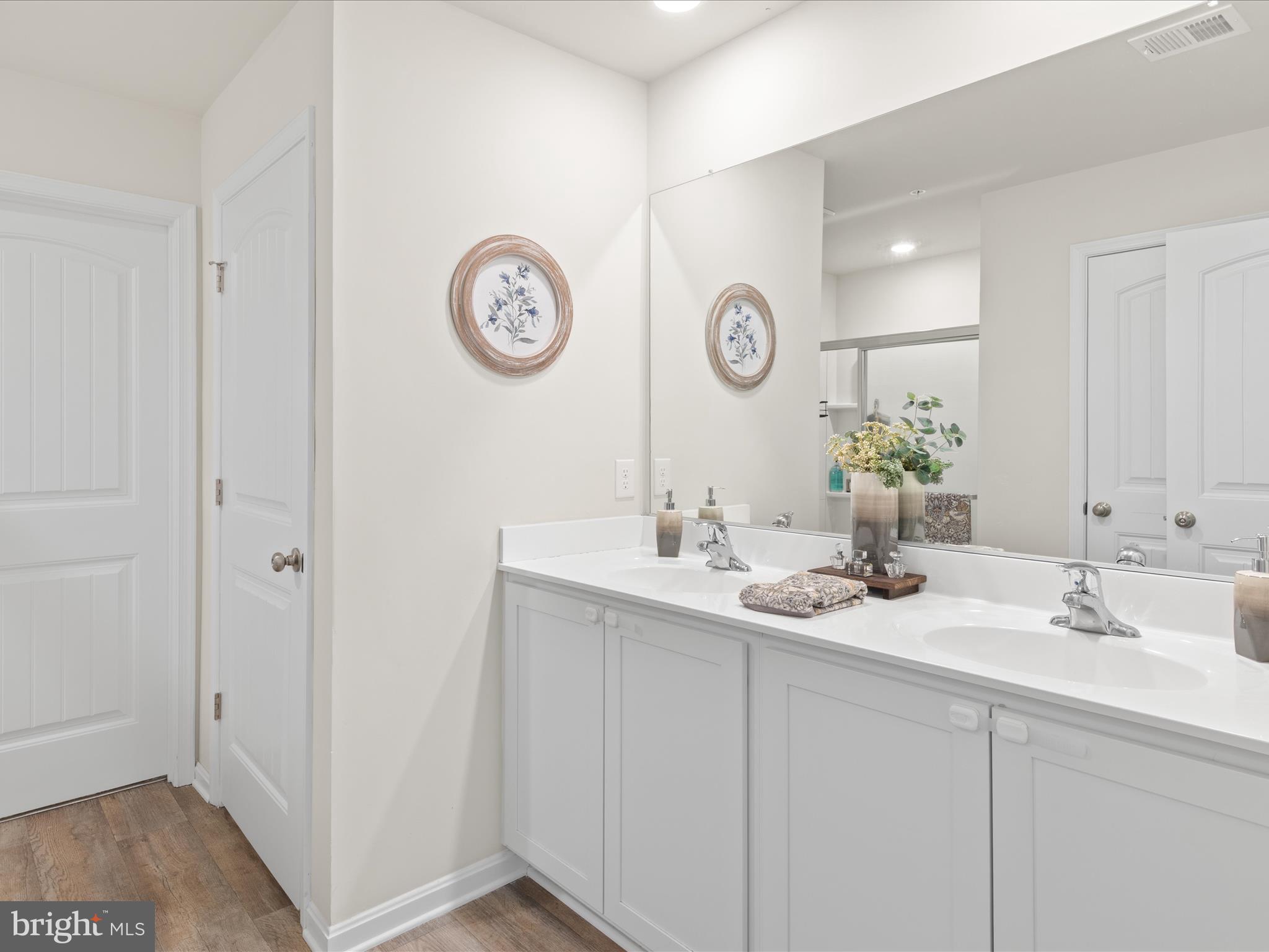 SASSAFRAS MEADOWS - Residential