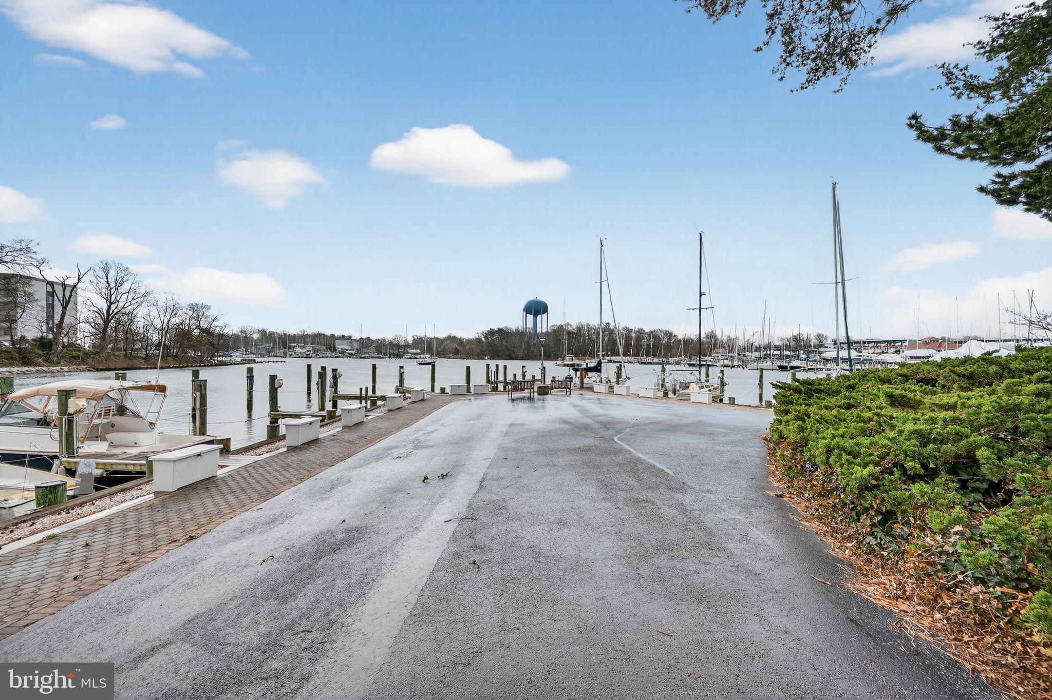 SEVERN HOUSE - Residential