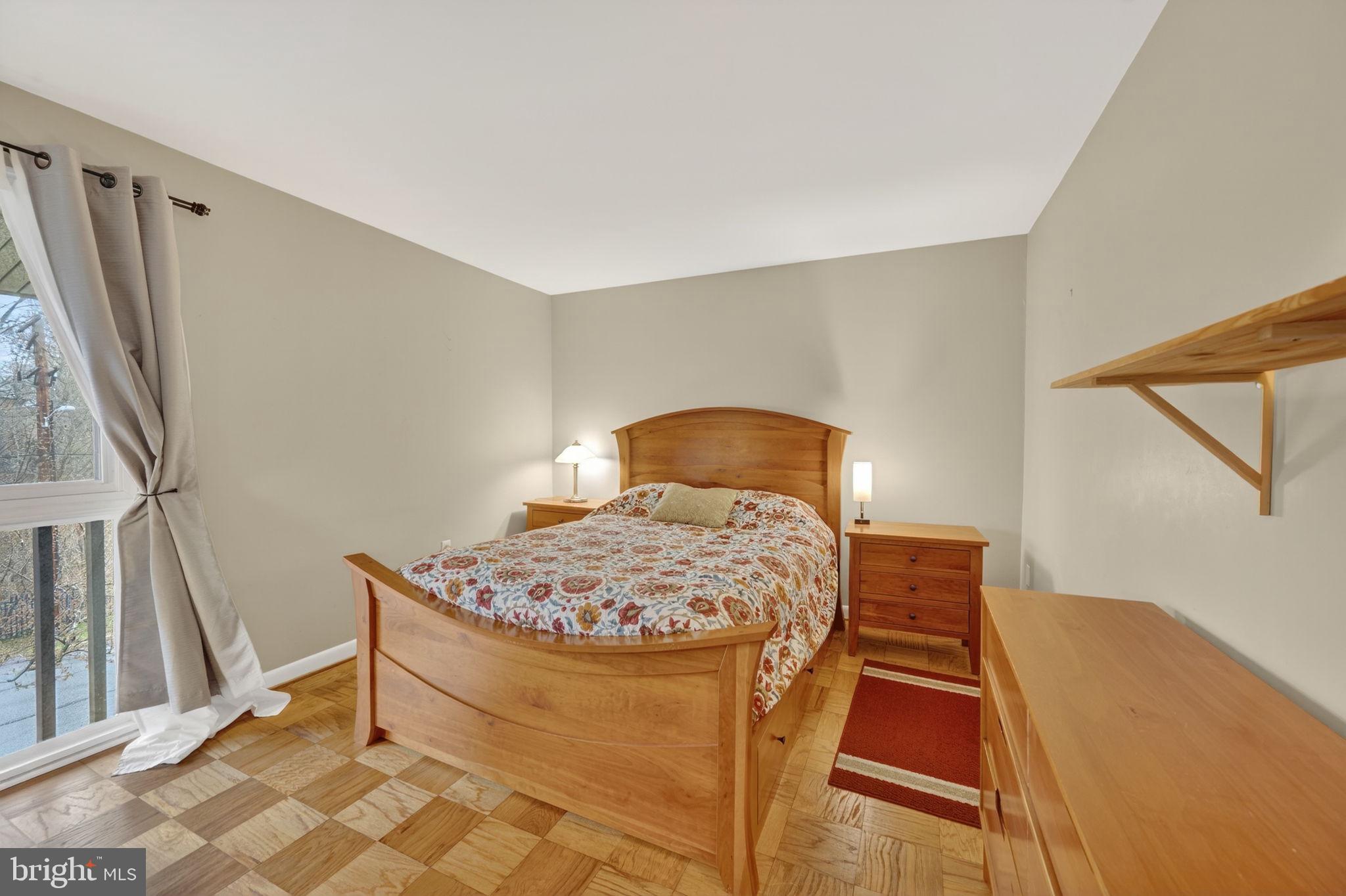 SEVERN HOUSE - Residential