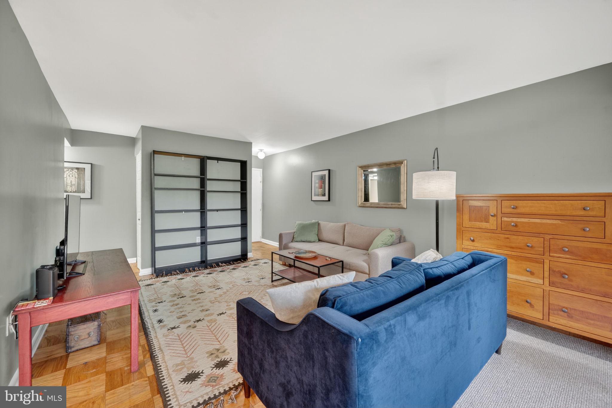 SEVERN HOUSE - Residential