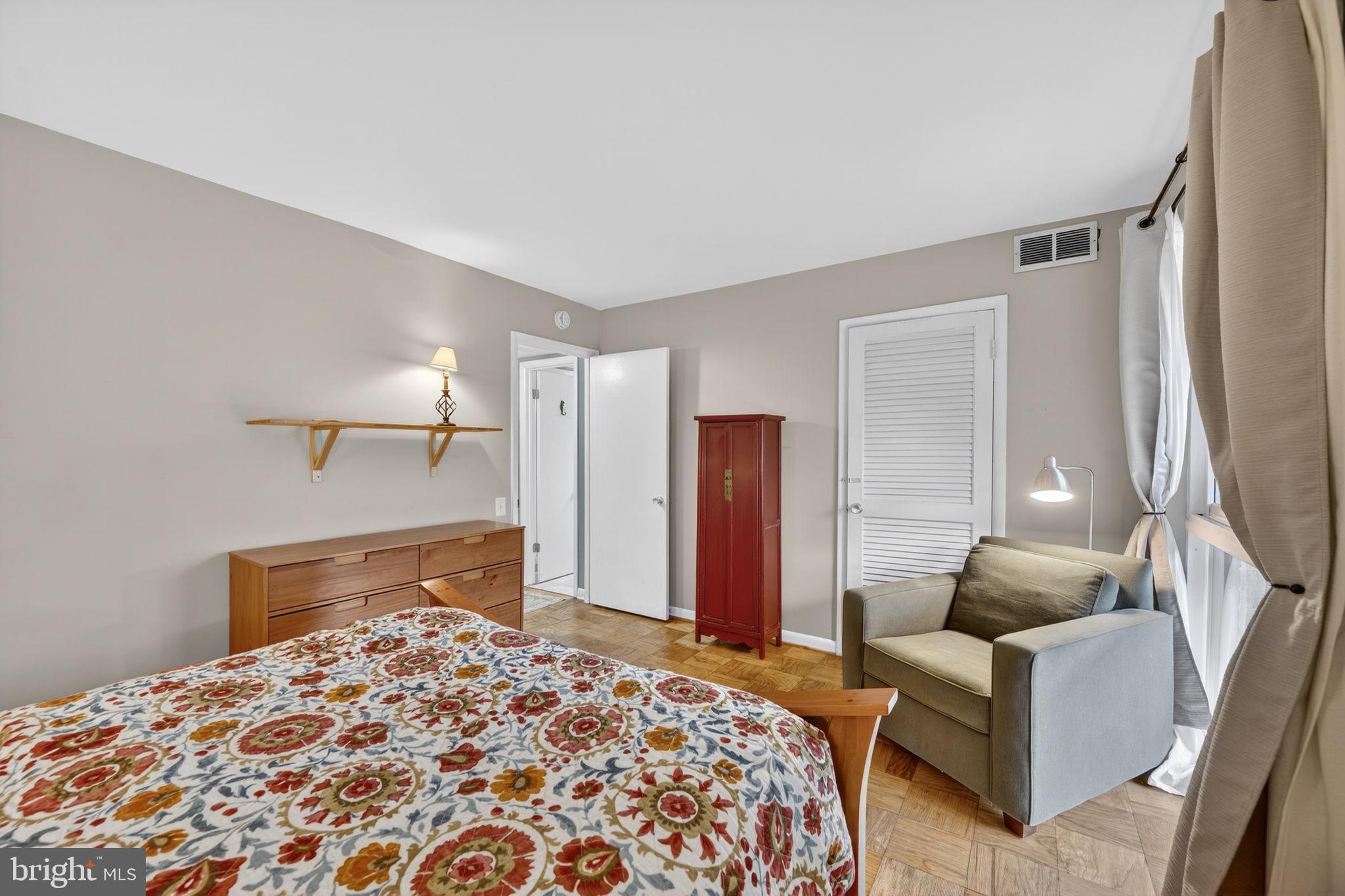 SEVERN HOUSE - Residential