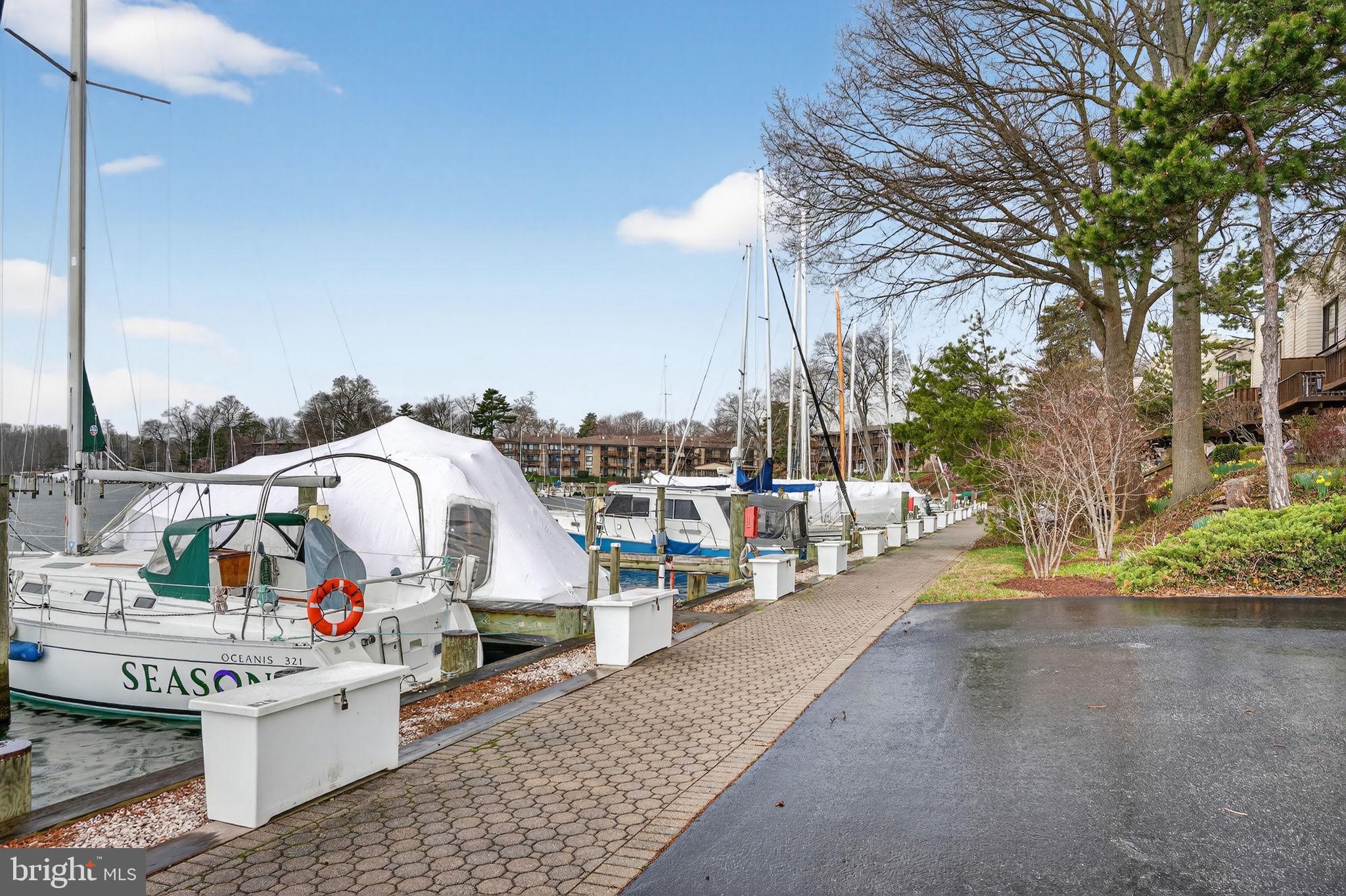 SEVERN HOUSE - Residential