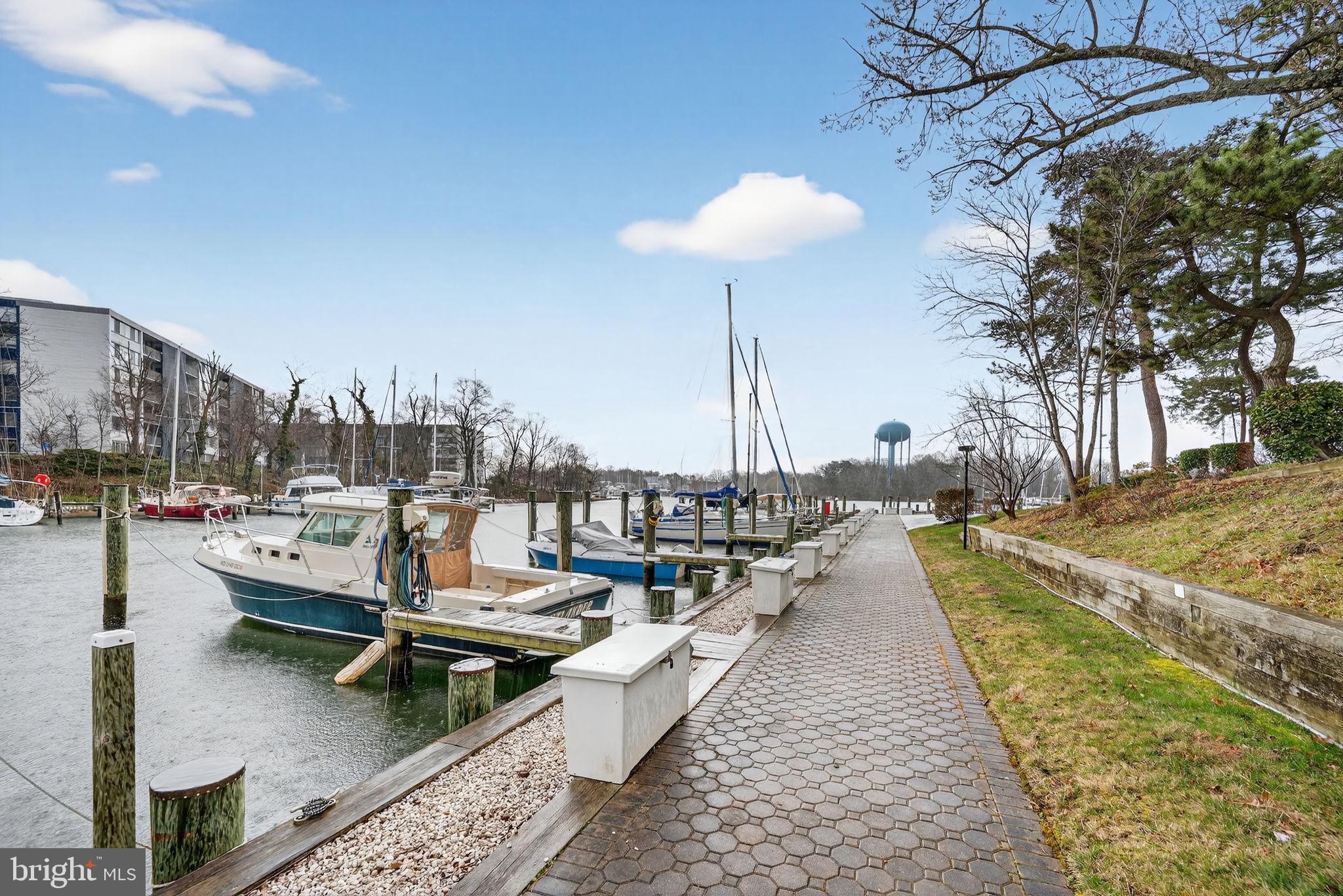 SEVERN HOUSE - Residential