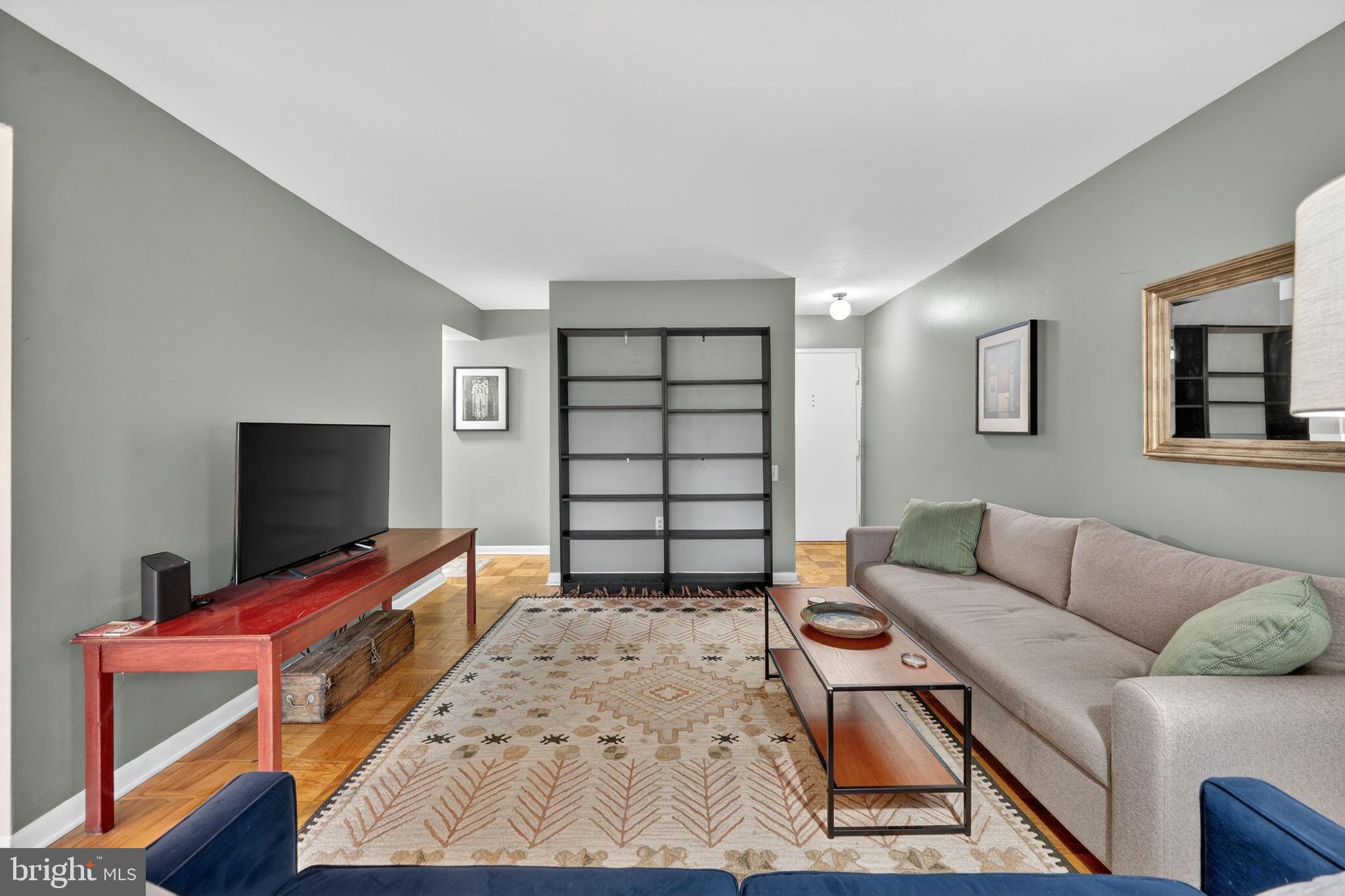 SEVERN HOUSE - Residential