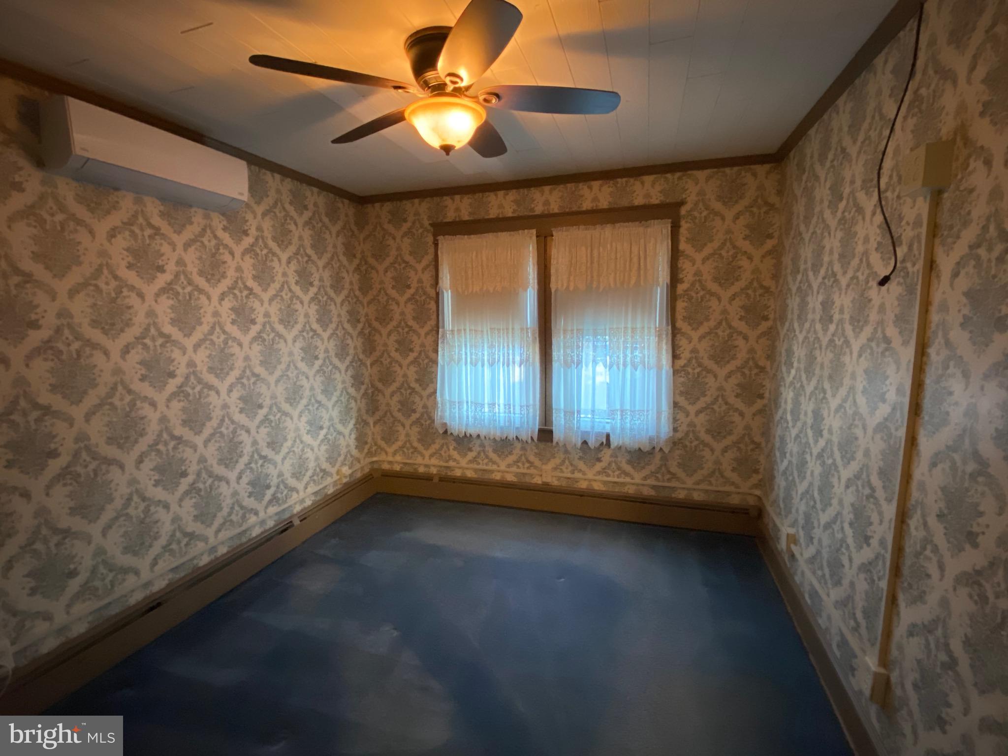 MOUNT HOPE - Residential