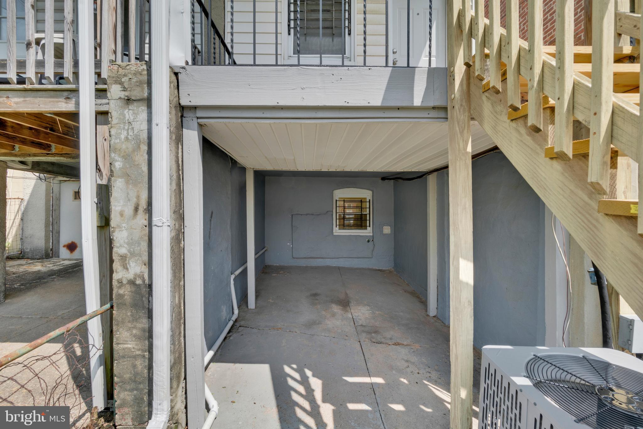 WAVERLY - Residential