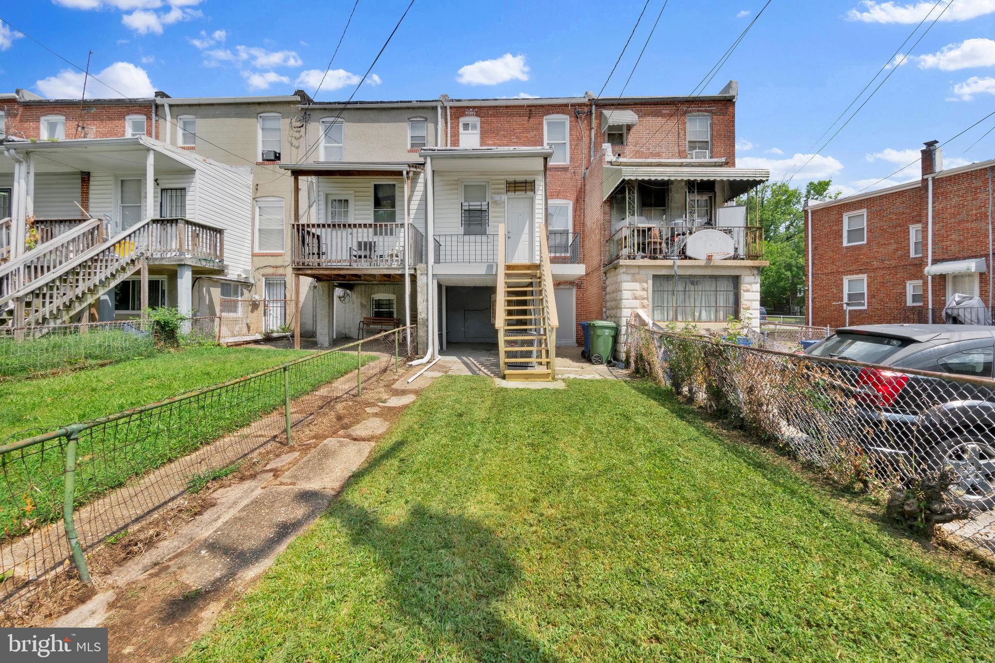 WAVERLY - Residential