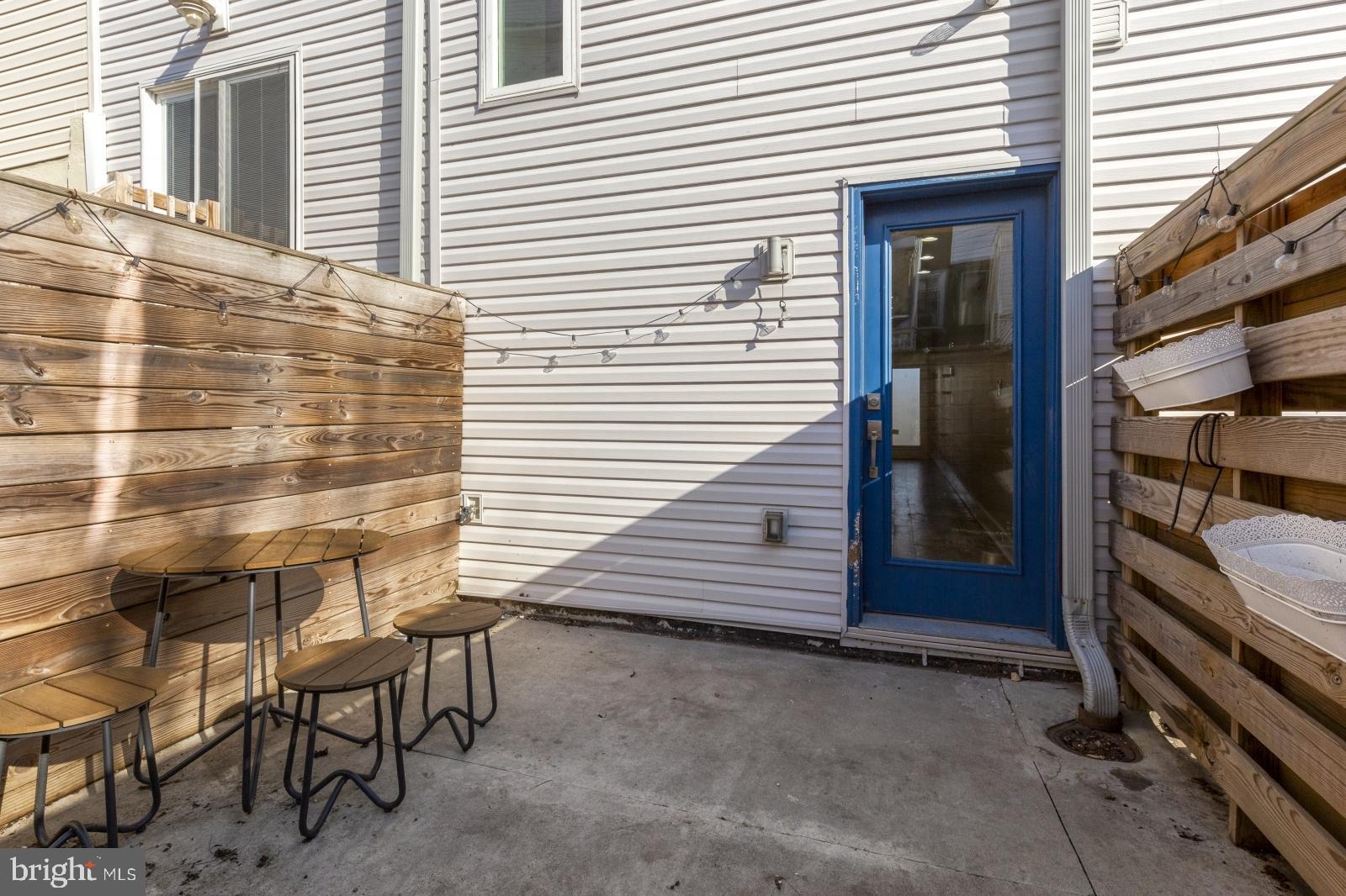 EAST KENSINGTON - Residential Lease