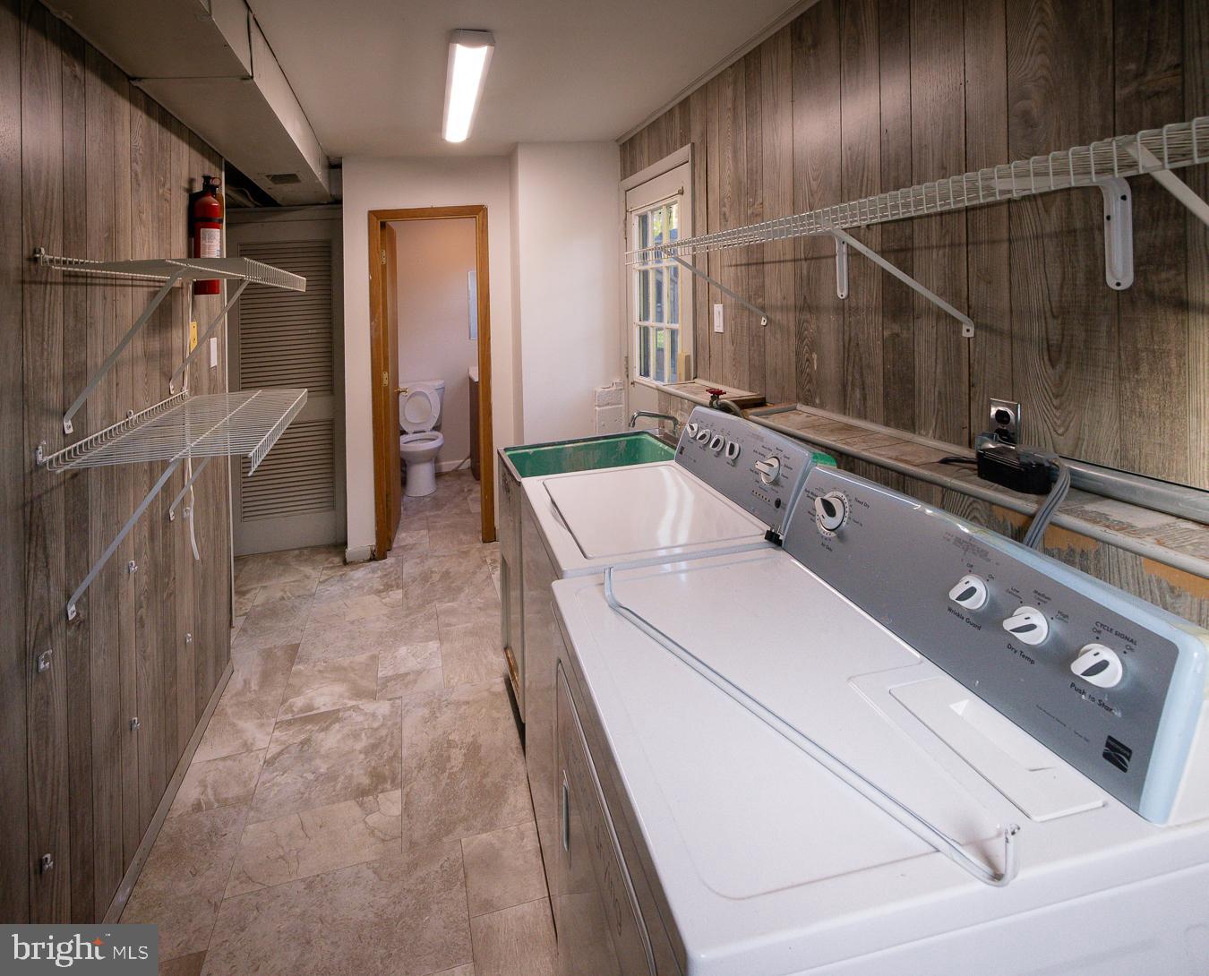 WILLOW RUN - Residential